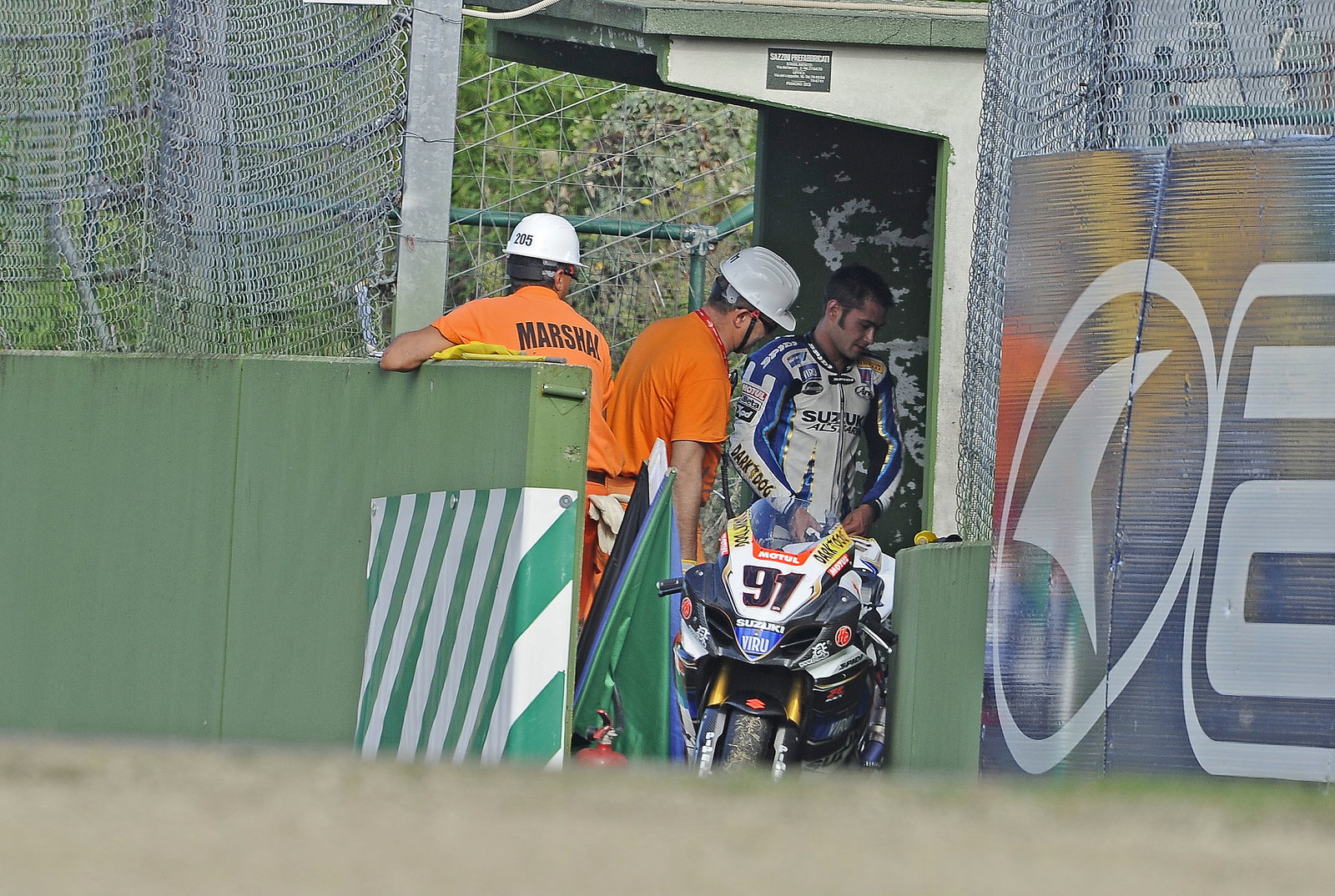 Haslam, Retired after engine blow up, Imola WSBK Race 2 2010