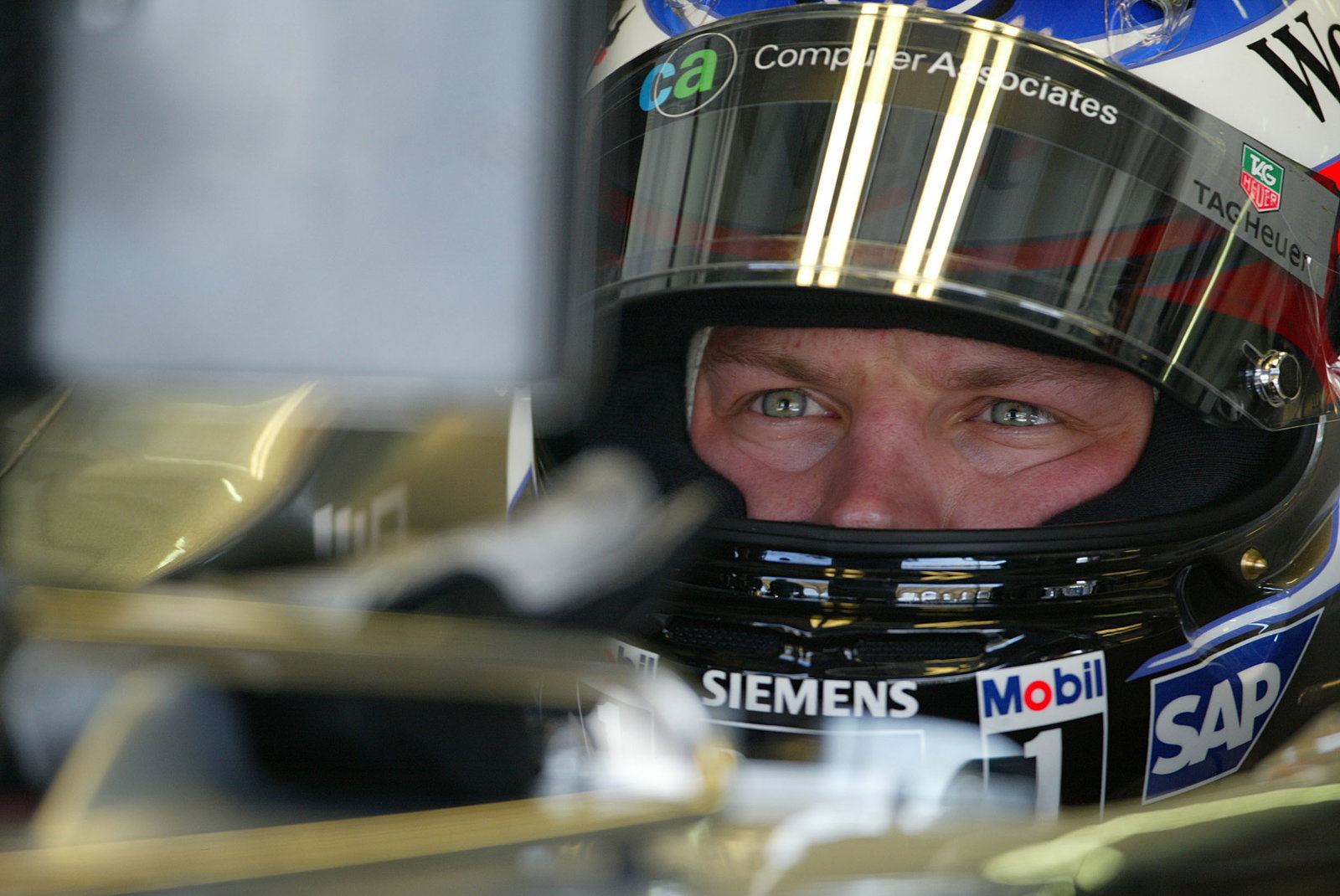 Kimi Raikkonen - West McLaren Mercedes