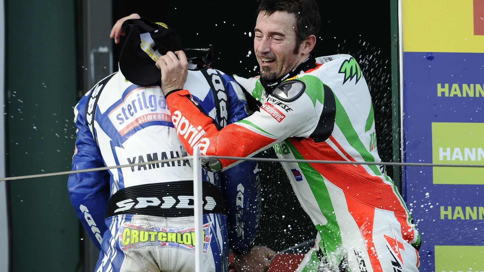 Crutchlow, Biaggi, argument, French WSBK Race 2 2010