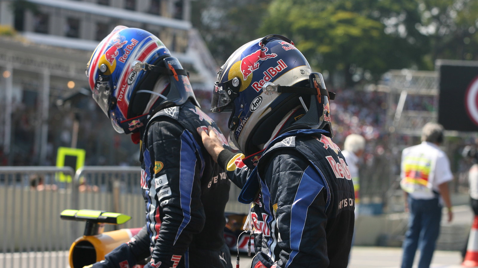 Race, Sebastian Vettel (GER), Red Bull Racing, RB6 race winner and Mark Webber (AUS), Red Bull Racin