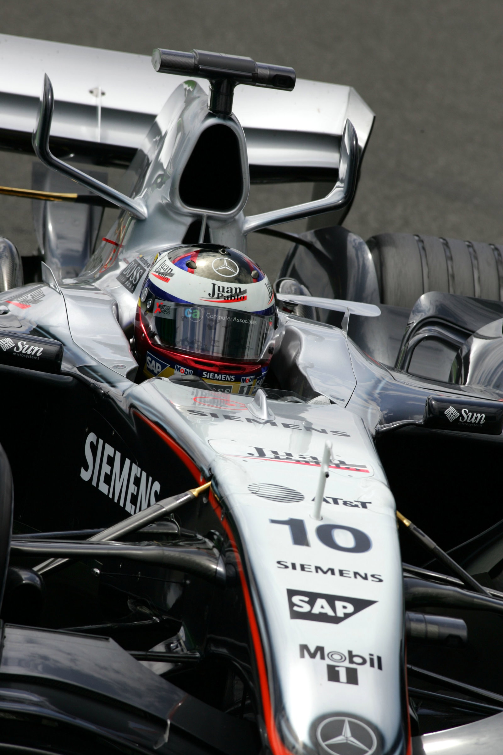 Juan Pablo Montoya - McLaren-Mercedes MP4/20