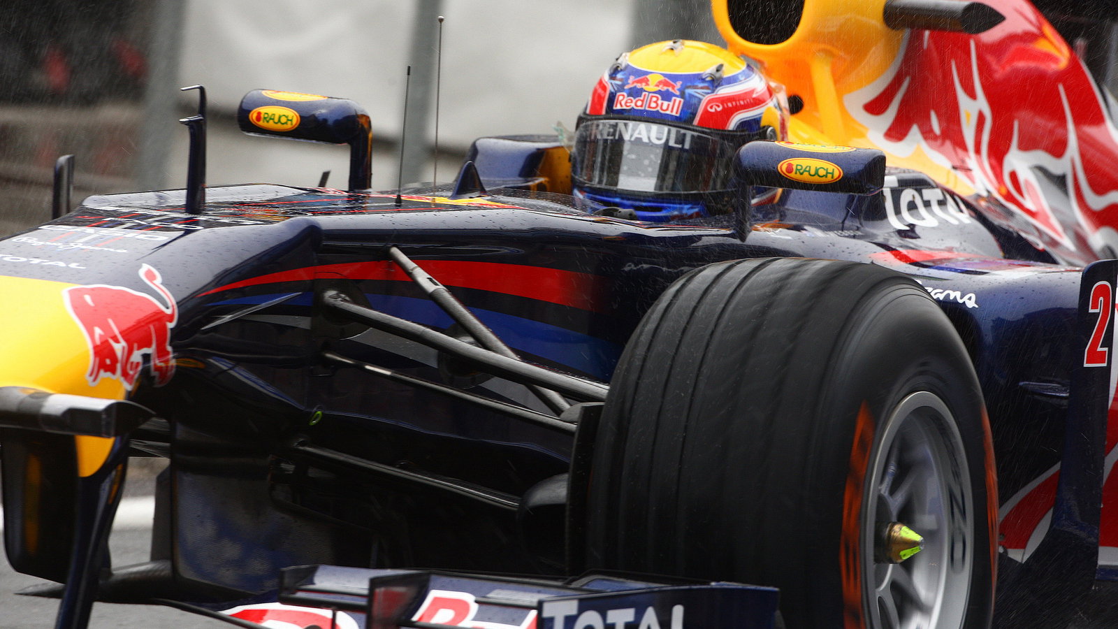 06.05.2011- Friday Practice 1, Mark Webber (AUS), Red Bull Racing, RB7