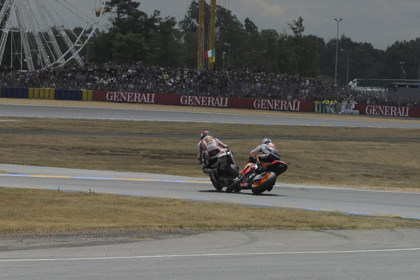 Simoncelli, Pedrosa, French MotoGP Race 2011