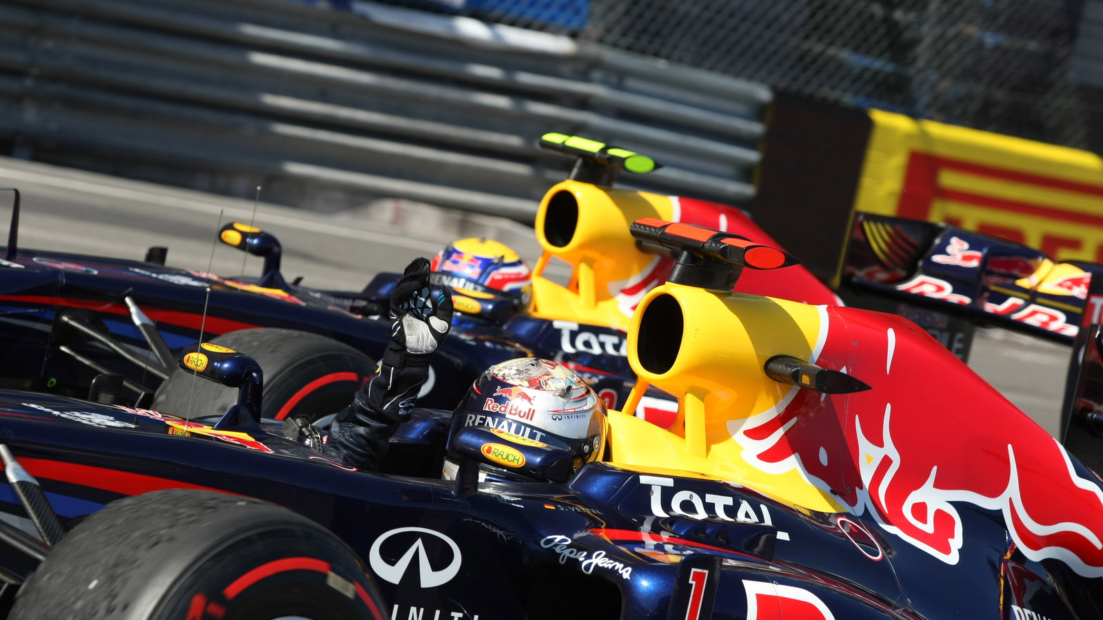 29.05.2011- Race, Sebastian Vettel (GER), Red Bull Racing, RB7 race winner and Mark Webber (AUS), Re