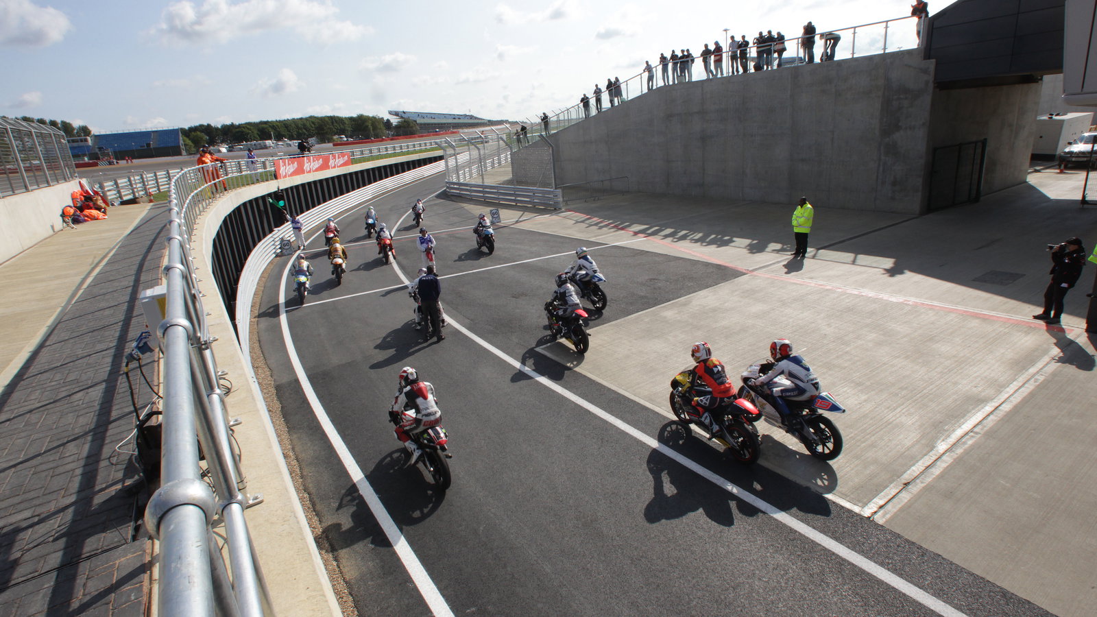 125 warm-up, British MotoGP 2011