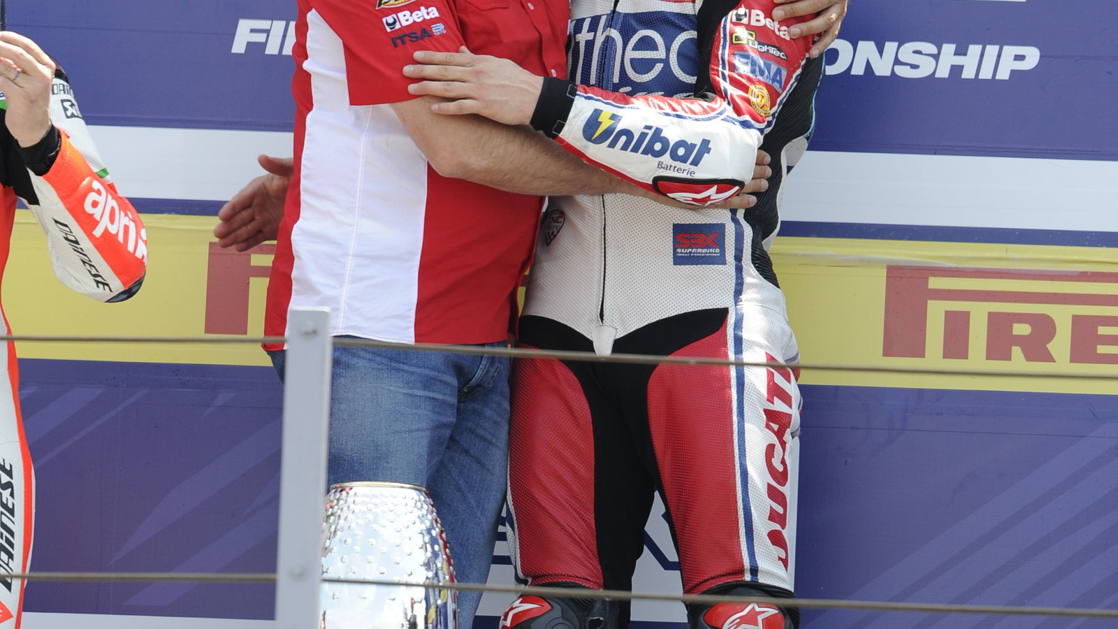 Checa, Bevilacqua, Misano WSBK Race 1 2011