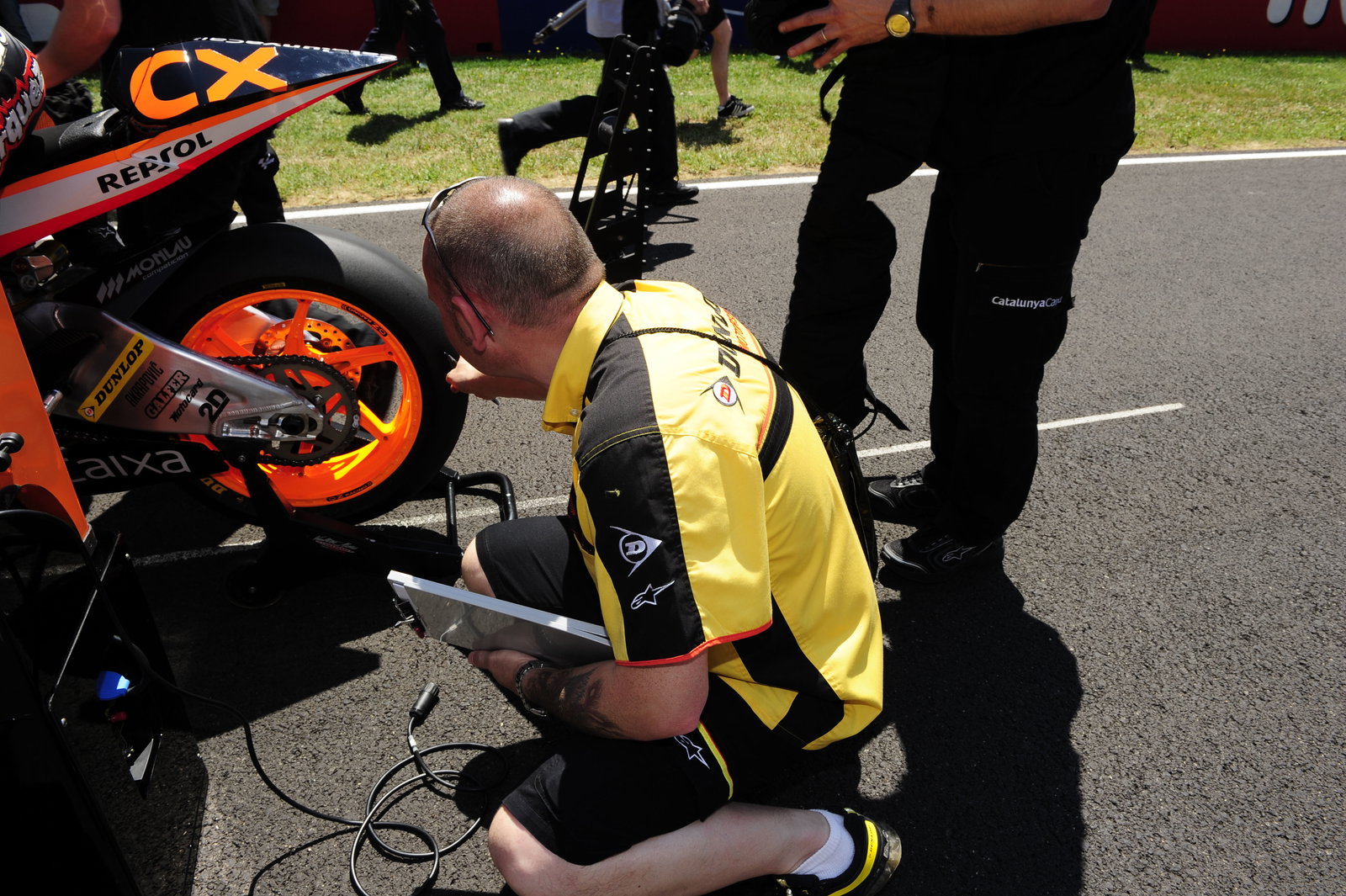 Dunlop Technician, Italian Moto2 Race 2011