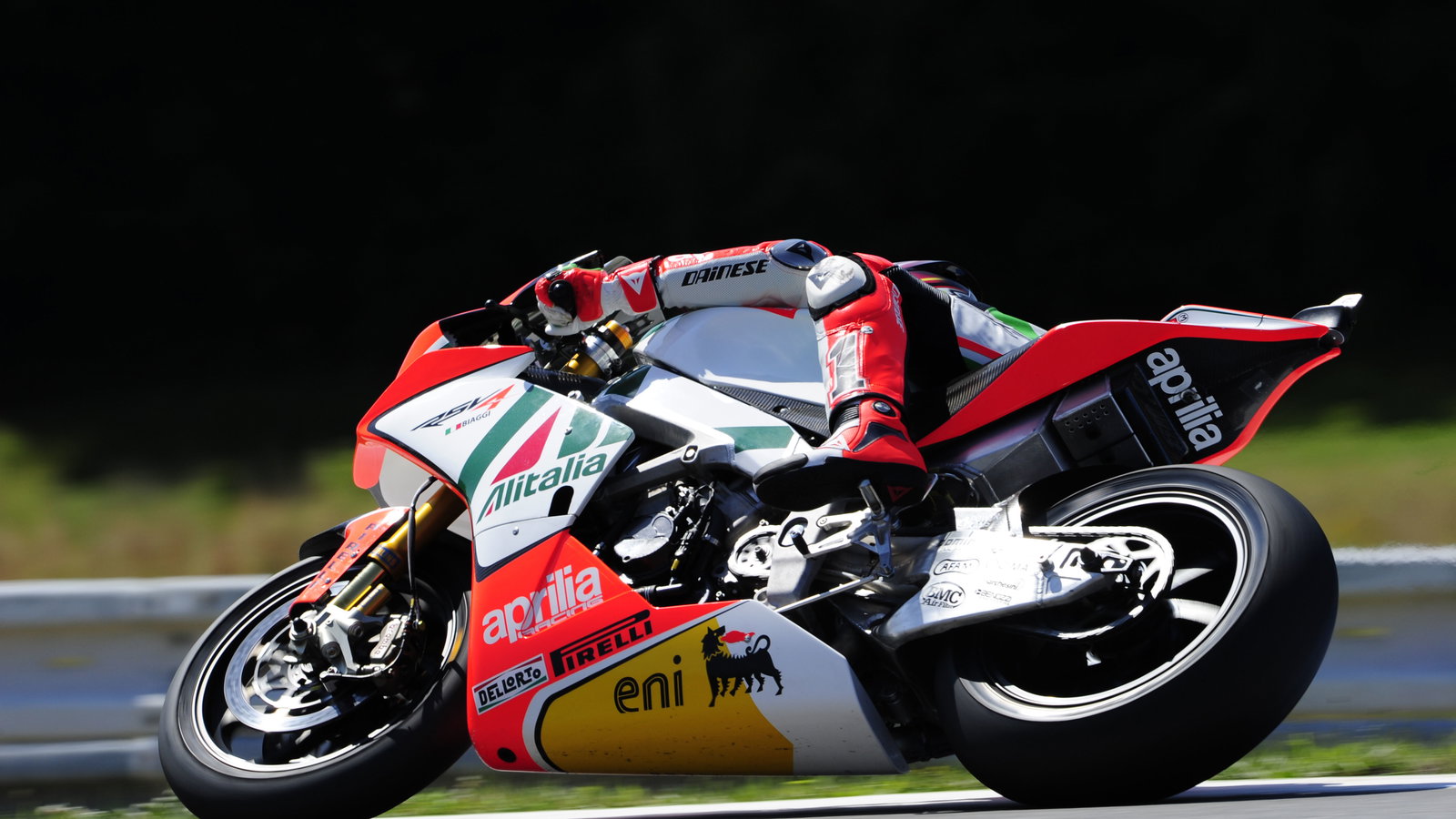 Aprilia, Czech WSBK 2011