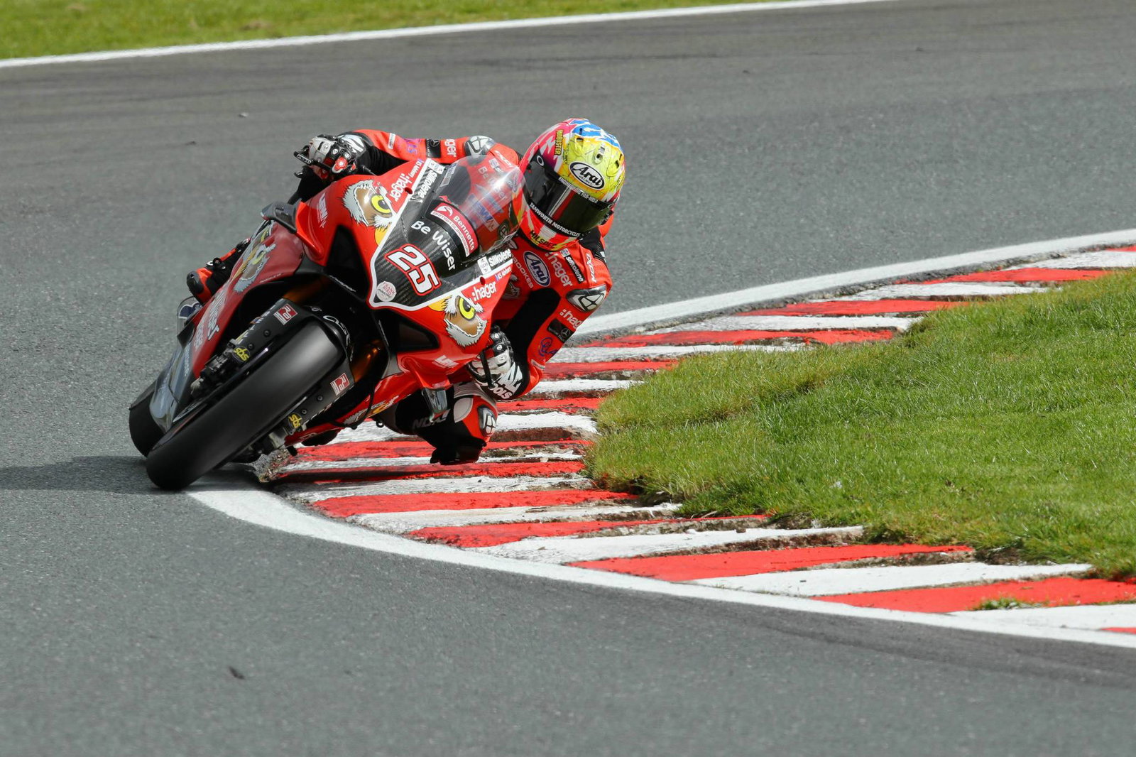 Brookes denies Redding in Be Wiser Ducati Superpole 1-2