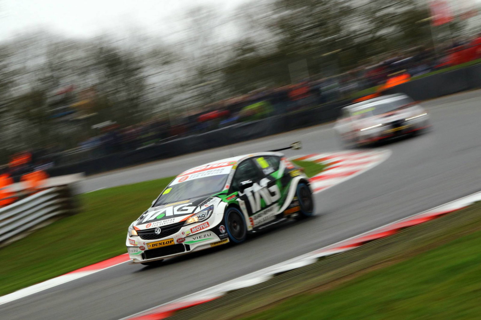 BTCC Donington Park: Cook holds off Cammish for maiden BTCC win