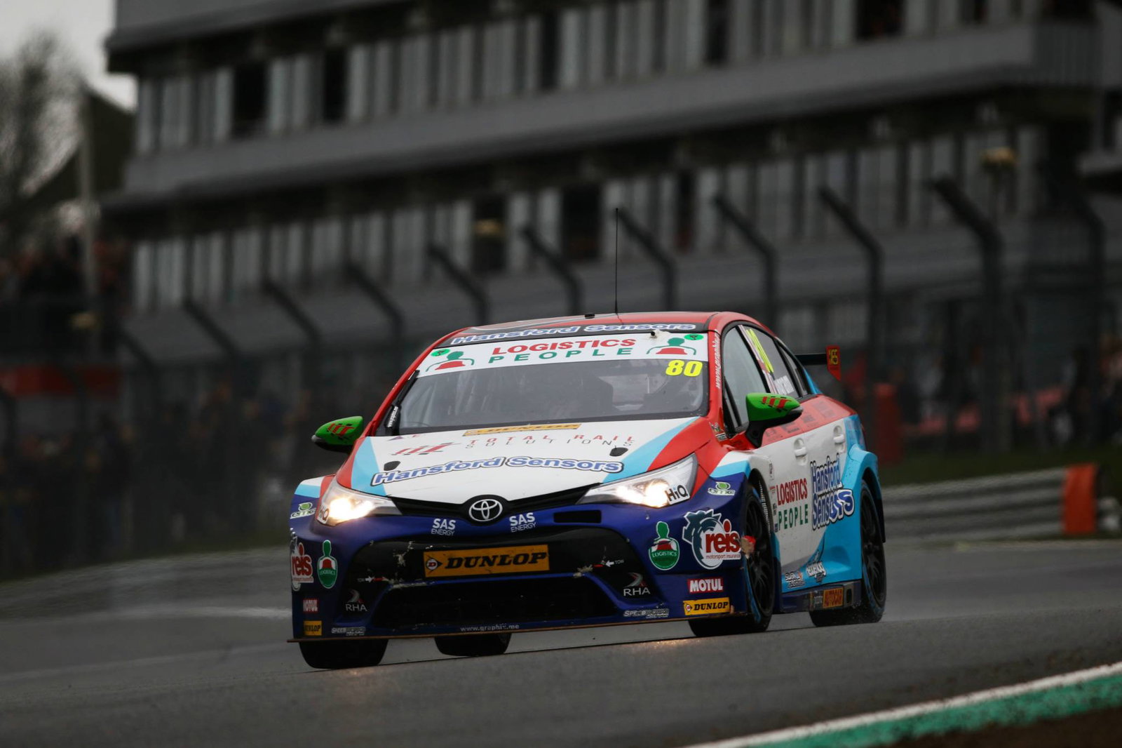 BTCC Brands Hatch: Turkington buoyed by BMW pace despite early points loss