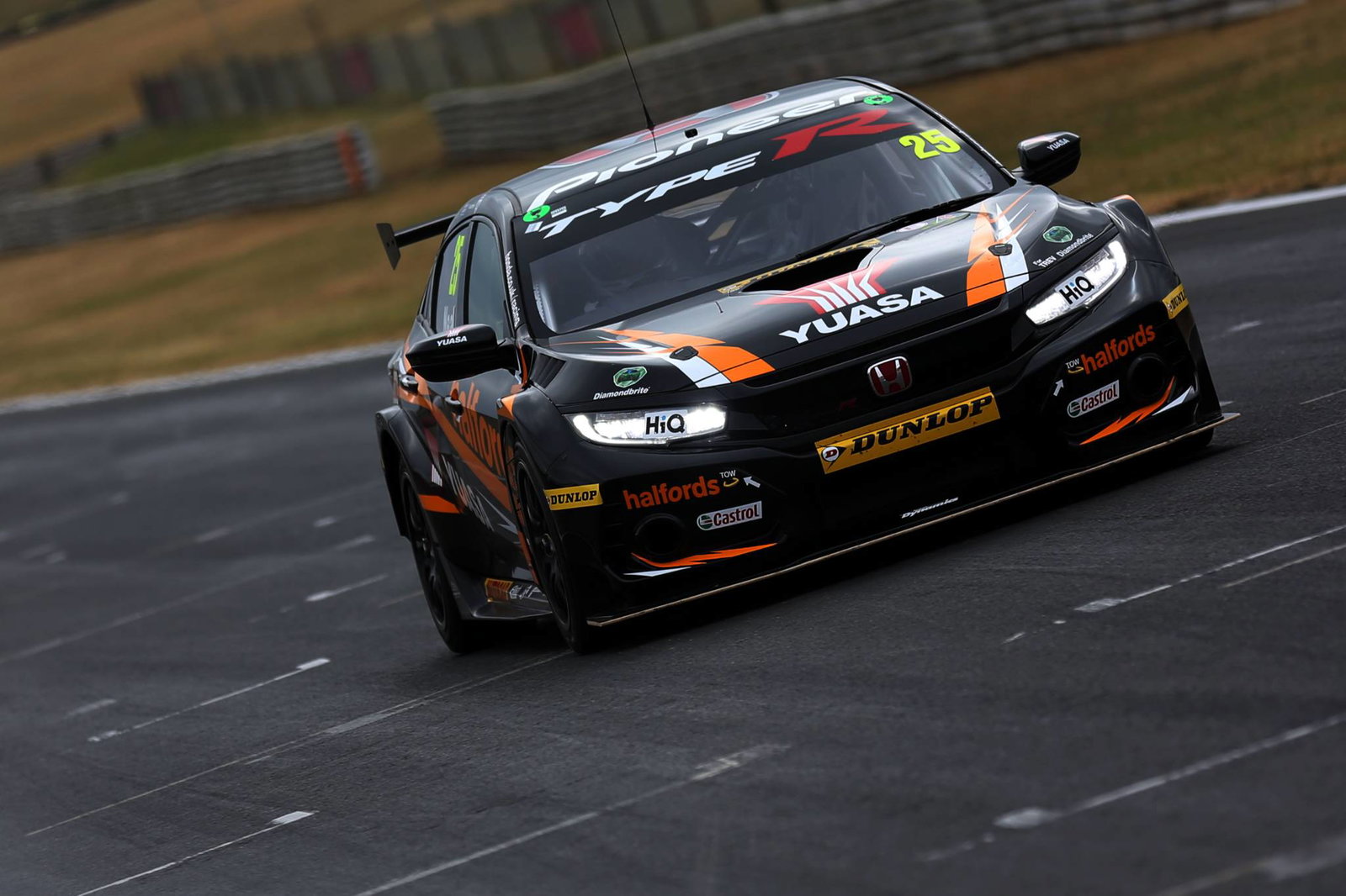 BTCC Snetterton: Diamond Double Race Results 