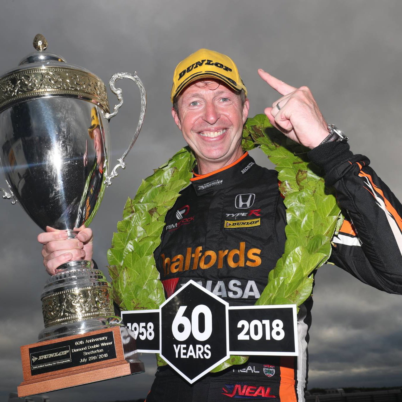 BTCC: Neal denies Sutton top spot at BTCC Media test