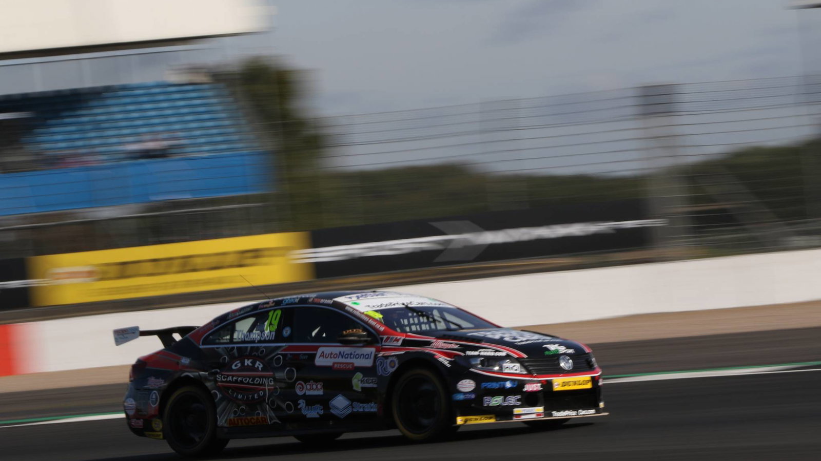 BTCC: Thompson to stay with Team HARD for 2019 BTCC