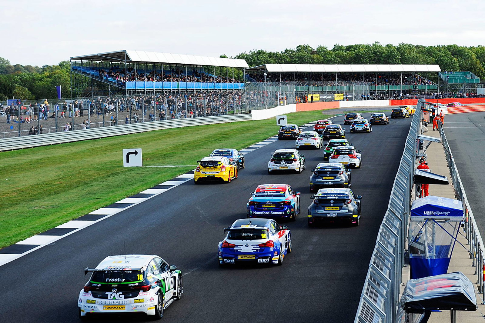 Tom Oliphant joins WSR for 2019 British Touring Car Championship