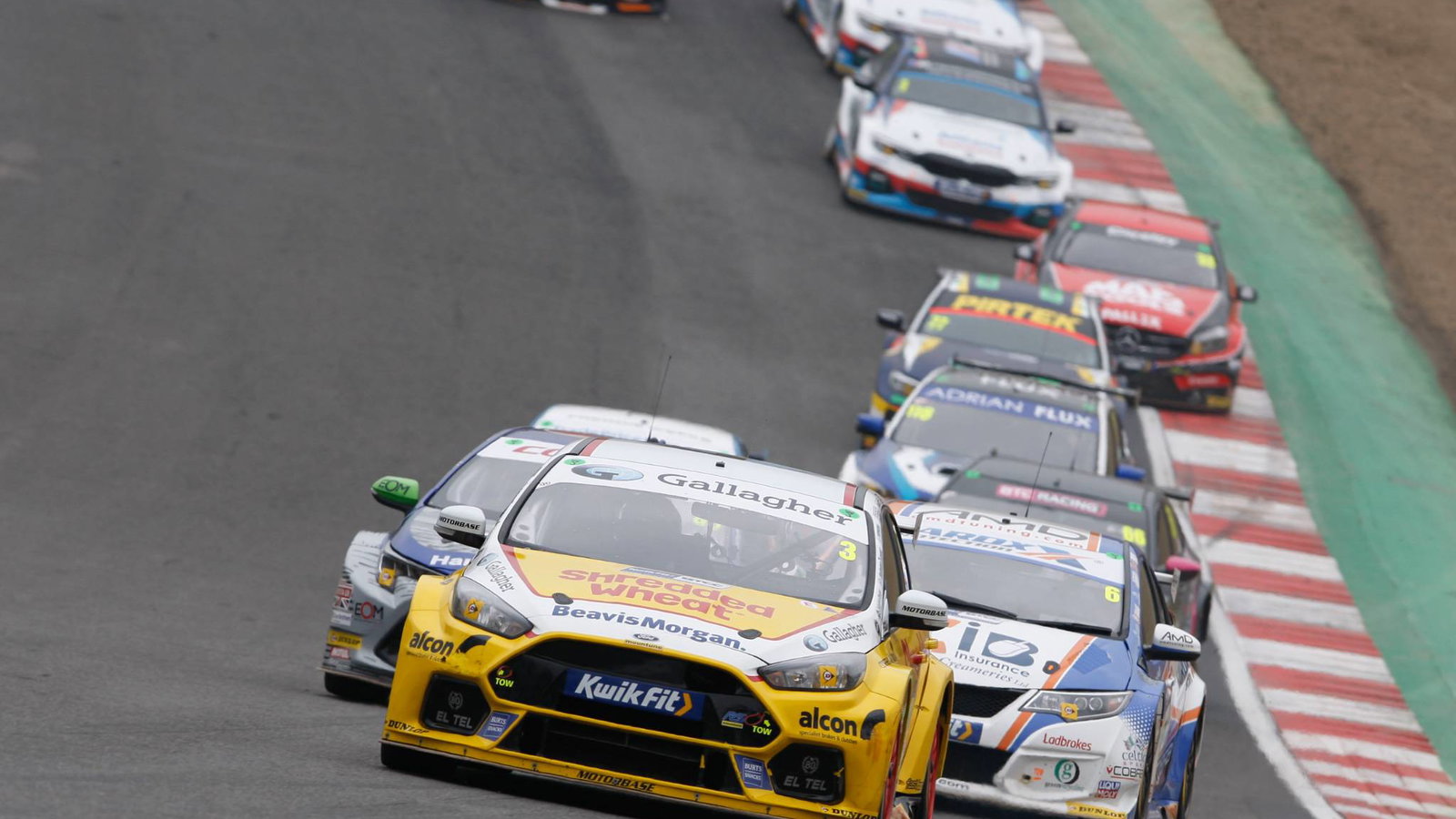 Brands Hatch BTCC: Race 3 penalty 'a fair cop' - Chilton