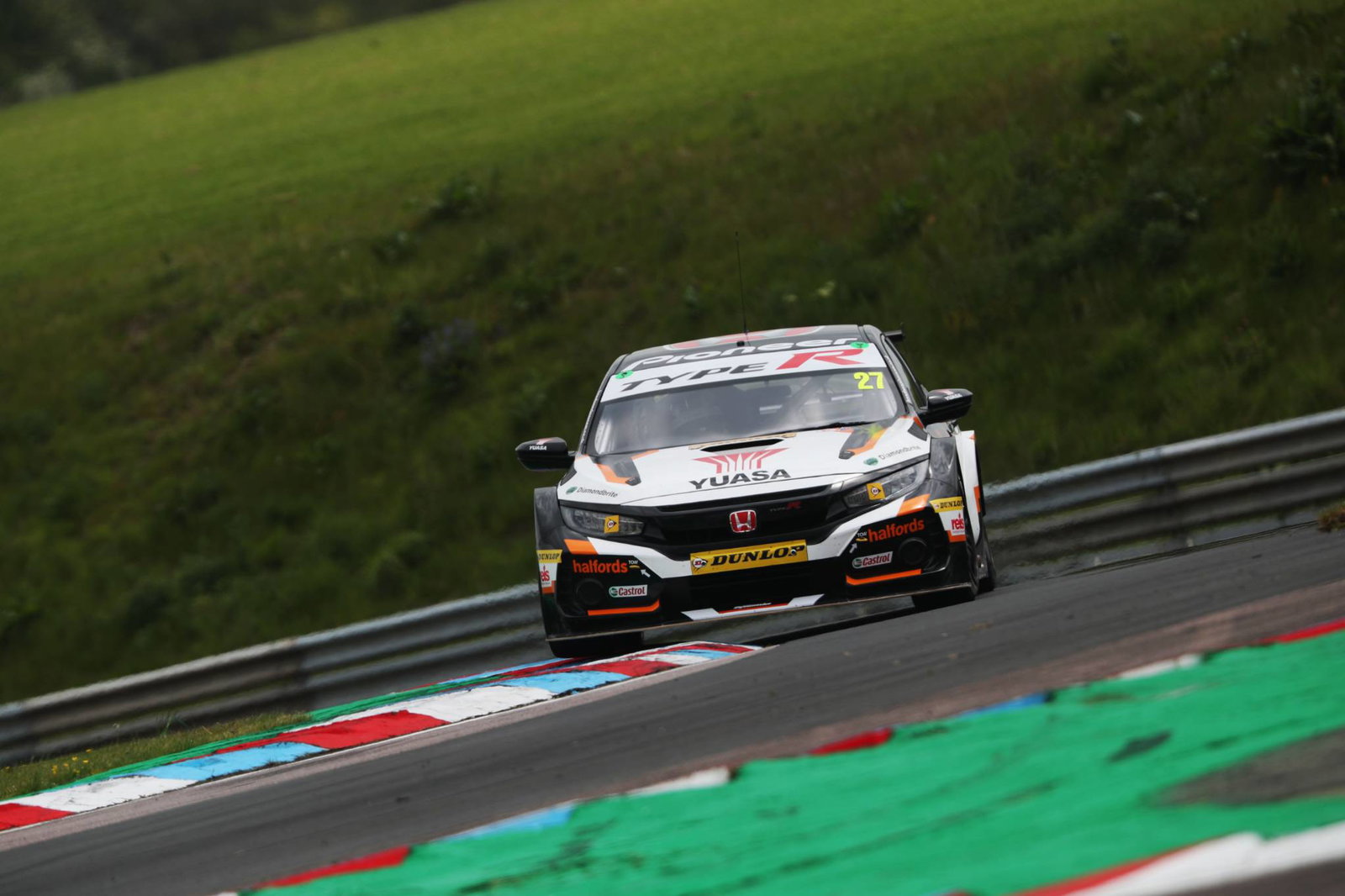 BTCC Thruxton: Practice Results (1)