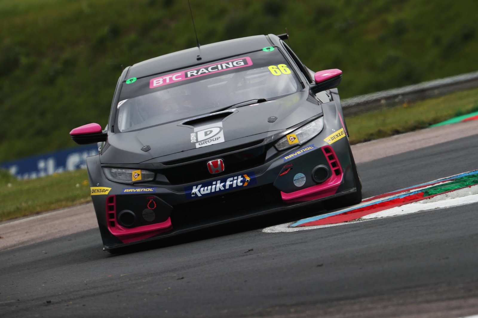 BTCC Thruxton: Race Results (2)