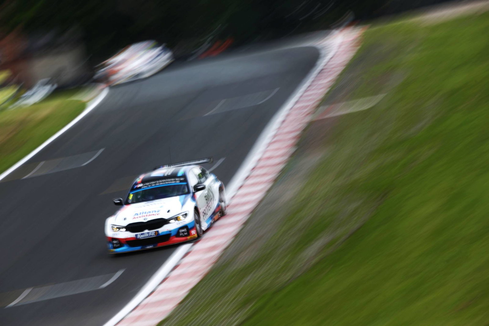 BTCC Oulton Park: Turkington dominates for a 50th career BTCC win