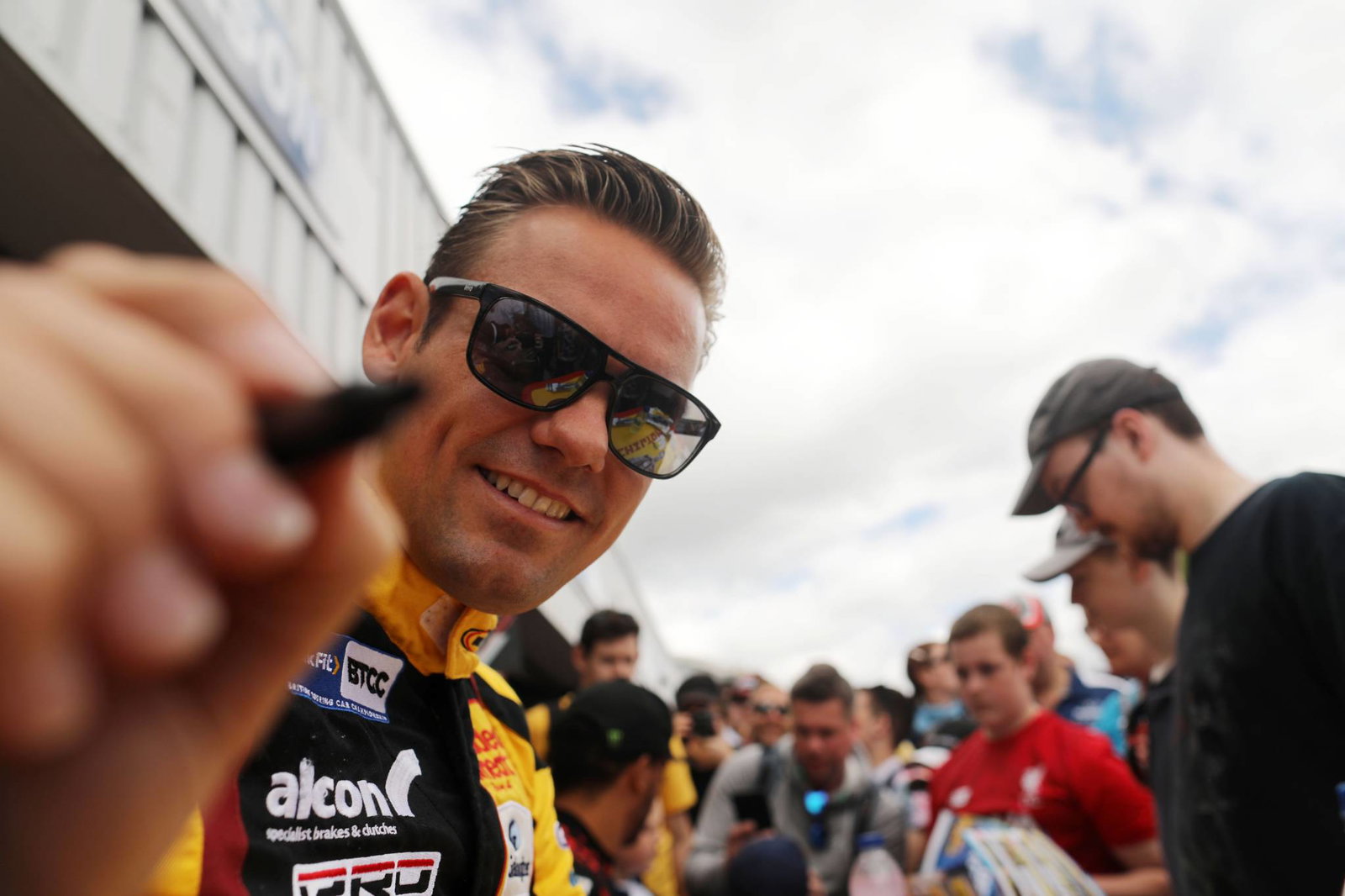 Josh Cook remains with BTC Racing for 2020 BTCC season