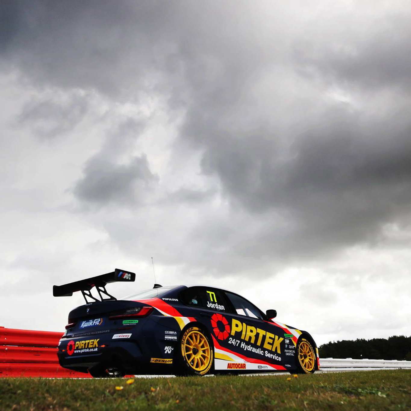 Jordan aims to shine at Thruxton