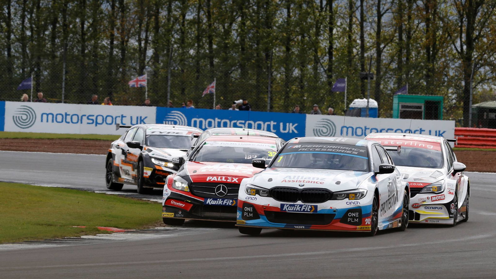 BTCC Silverstone: Turkington 'digs deep' to extend BTCC lead