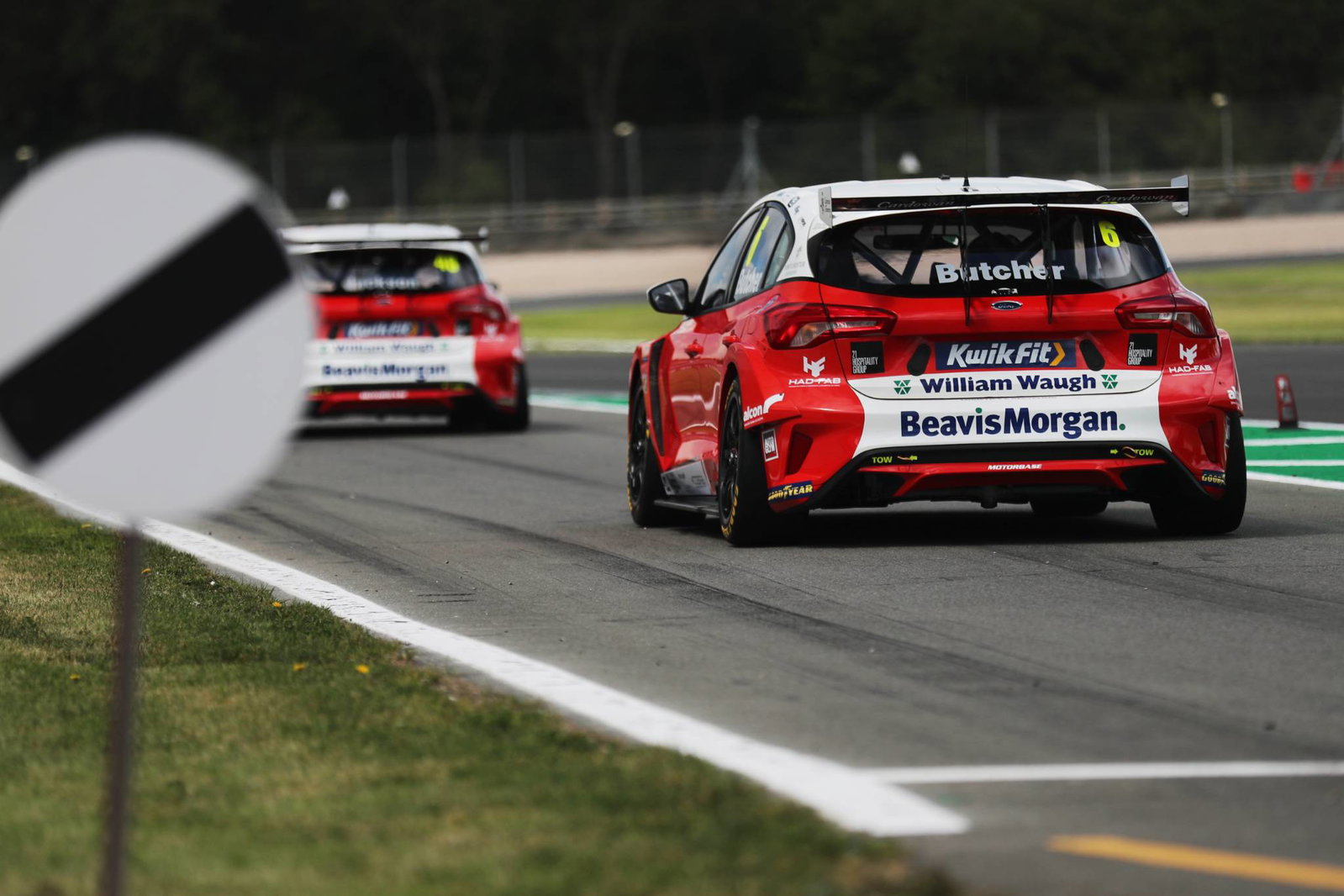 BTCC Brands Hatch GP: Race Results (1)
