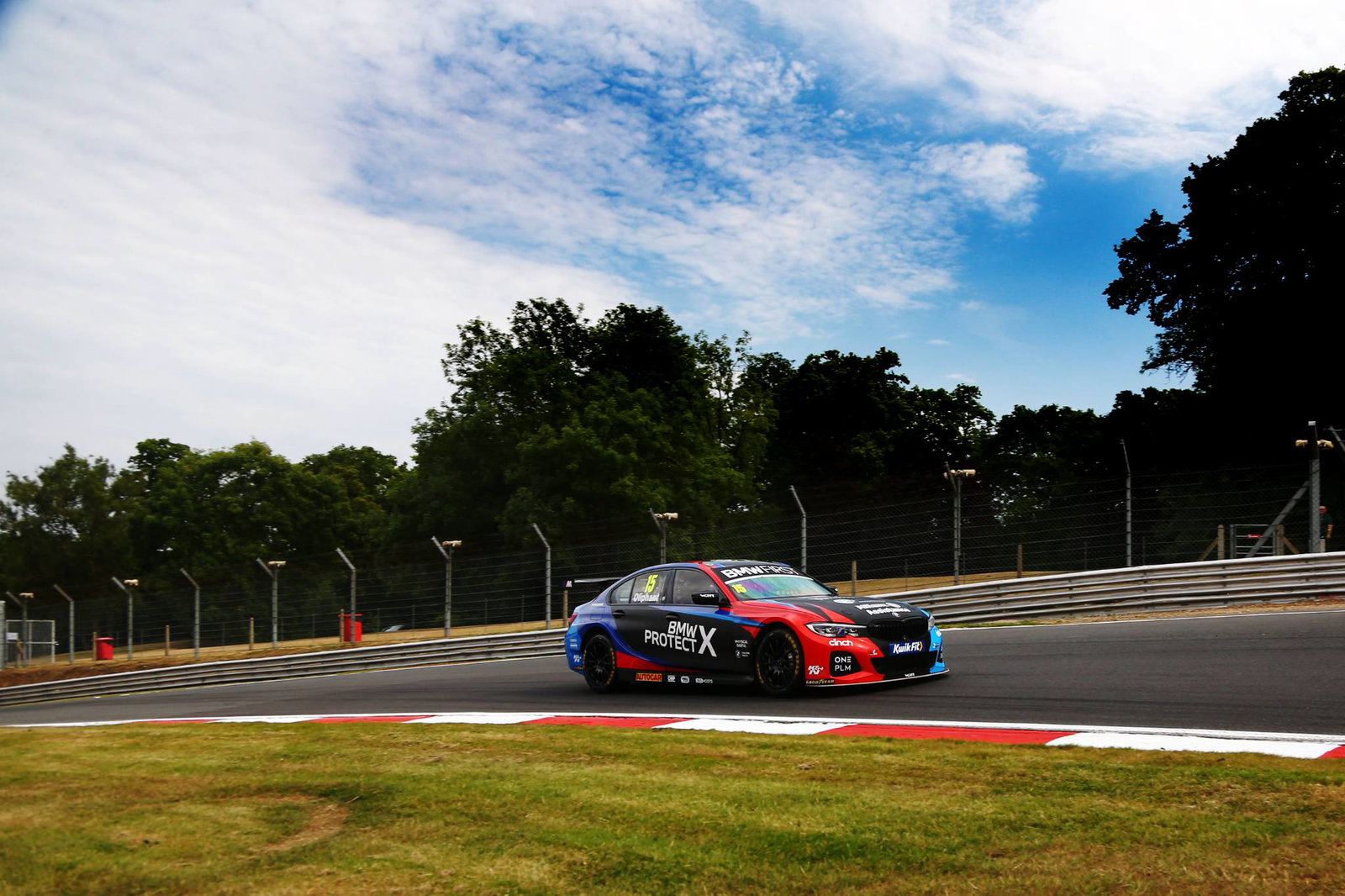 BTCC Brands Hatch GP: Turkington eases to race two victory 