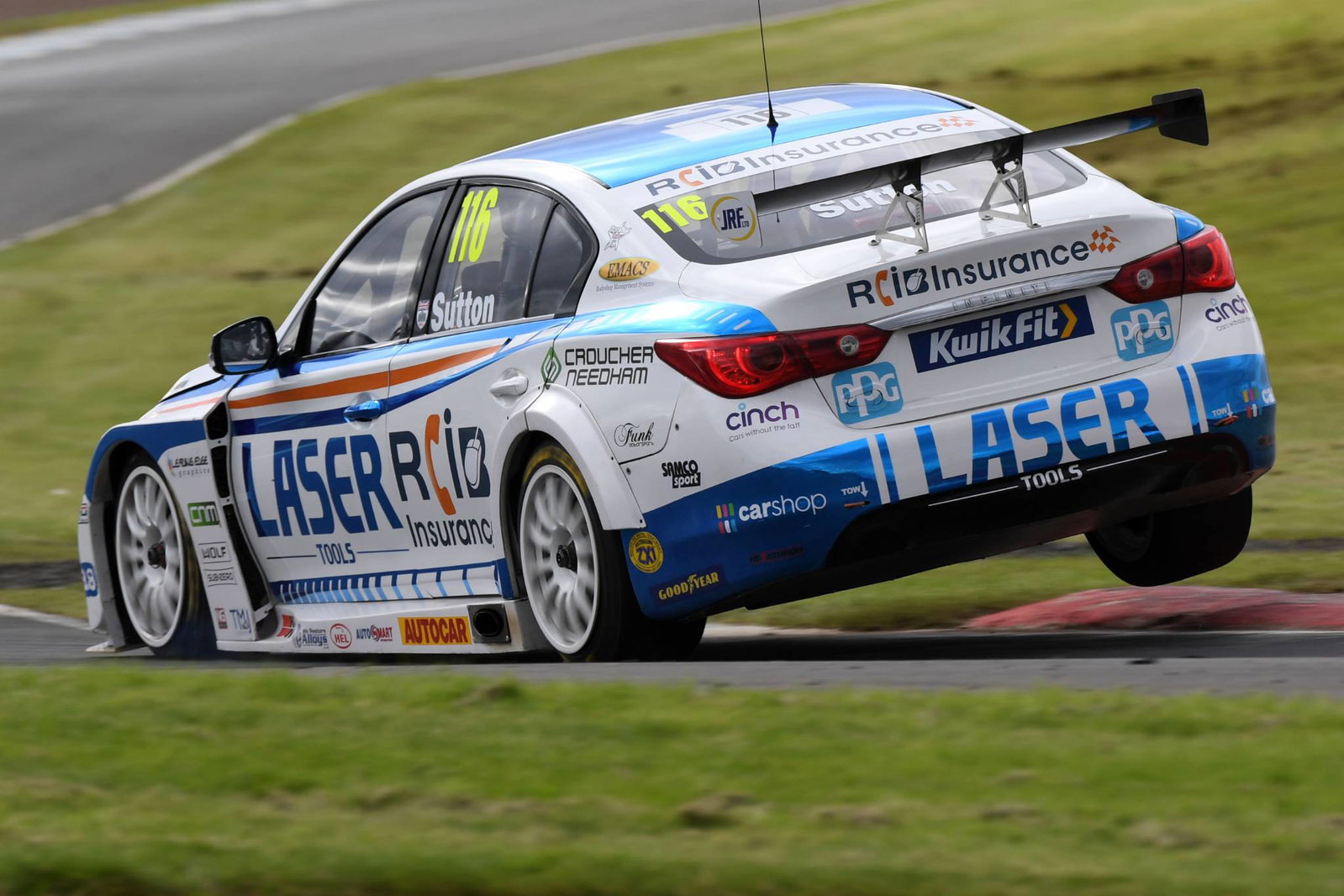 BTCC Knockhill: Sutton fends off Turkington for race one win