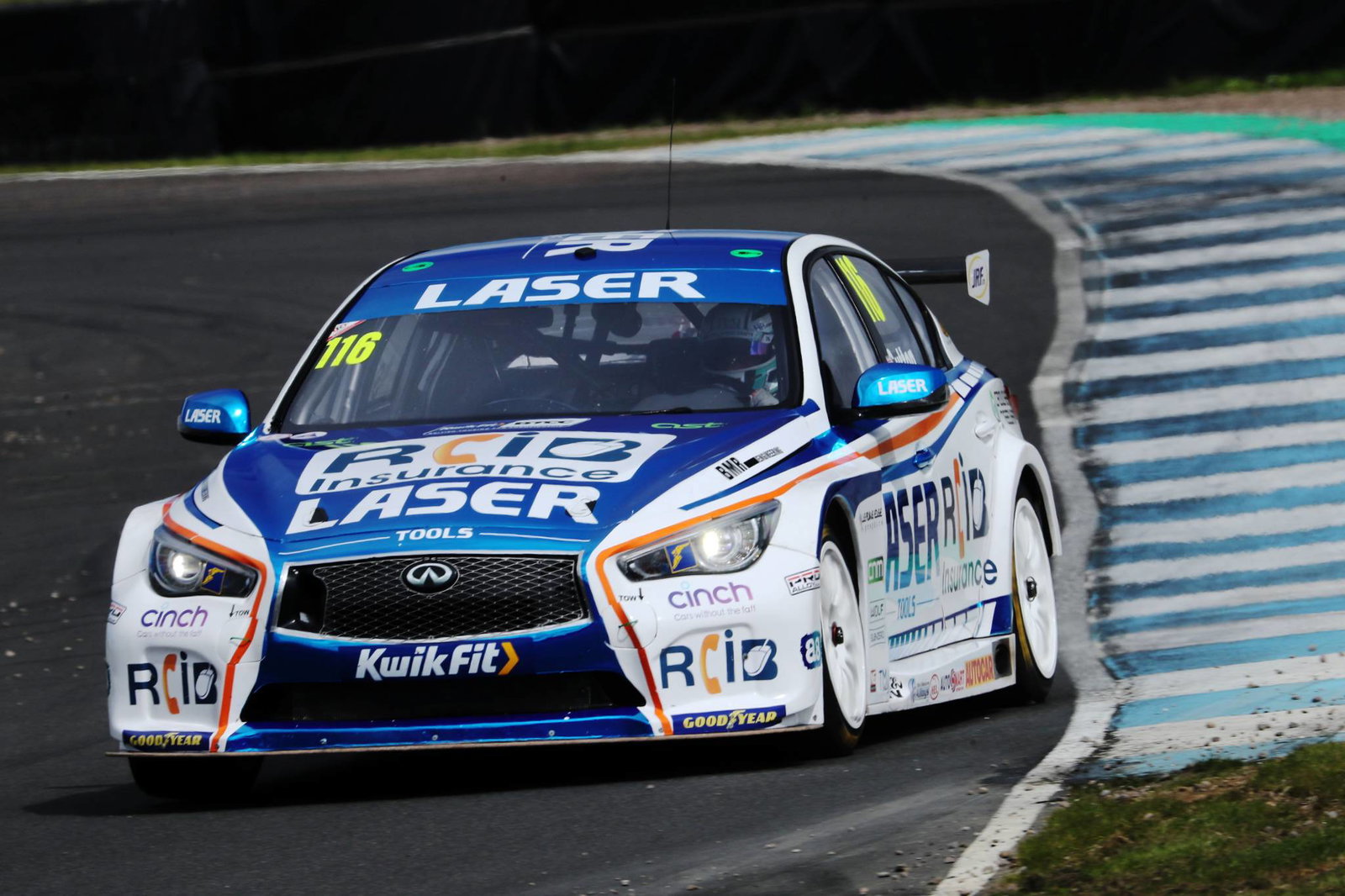 BTCC Knockhill: Race Results (1)