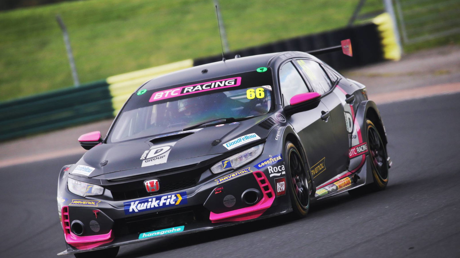 iJosh Cook (GBR) - BTC Racing Honda Civic Type R 
