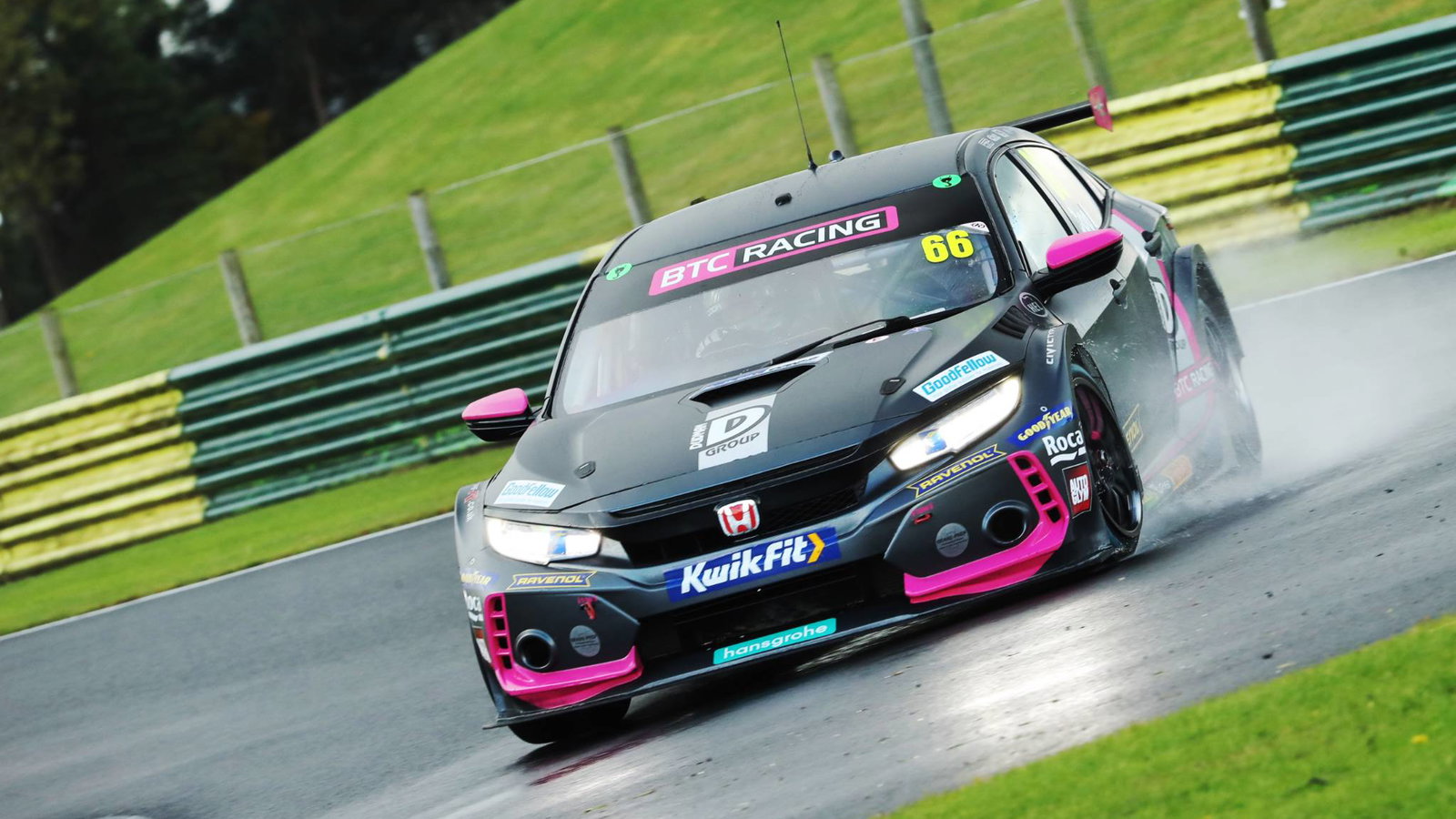 iJosh Cook (GBR) - BTC Racing Honda Civic Type R 