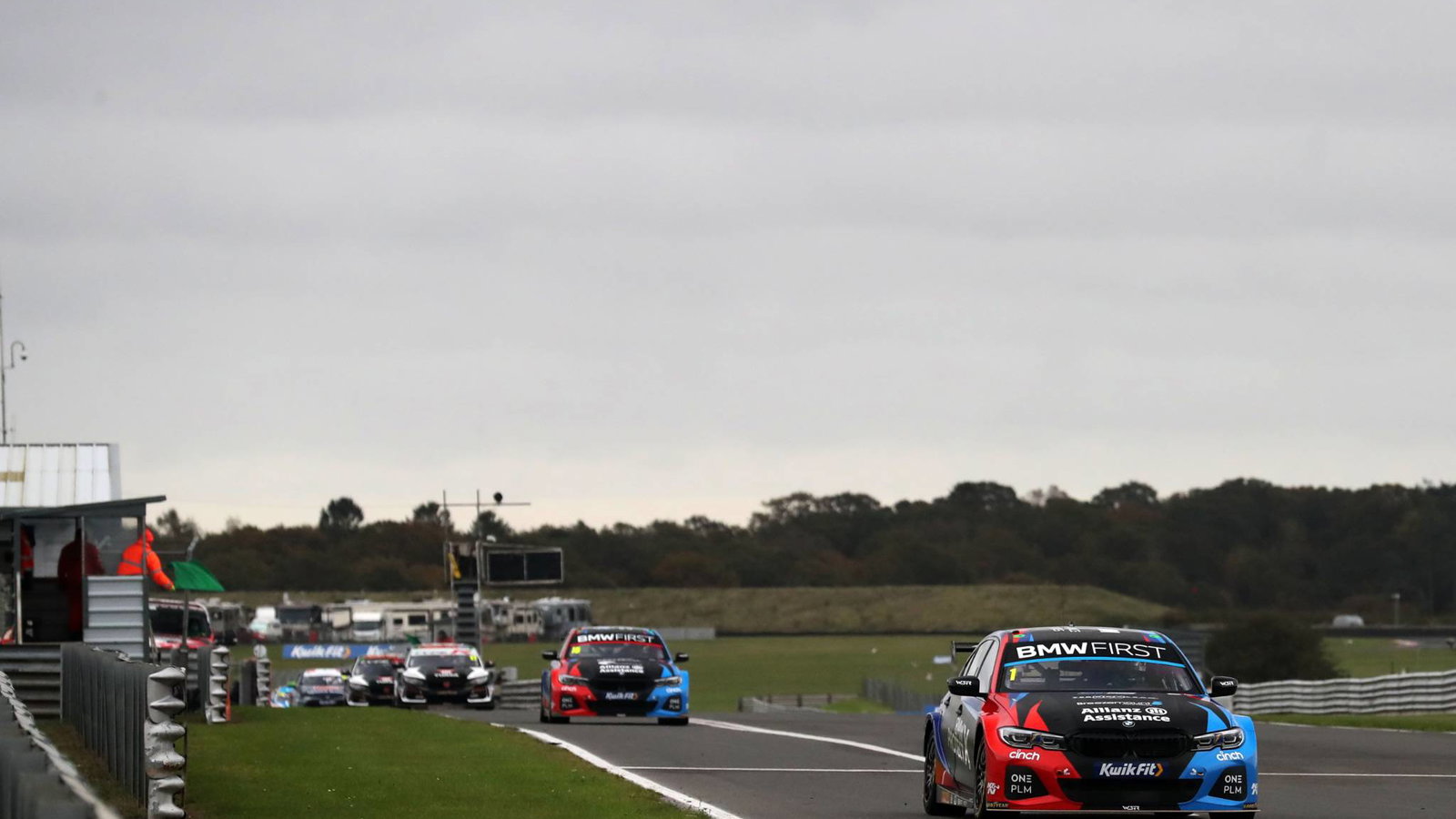 iColin Turkington (GBR) - Team BMW BMW 330i M Sport 