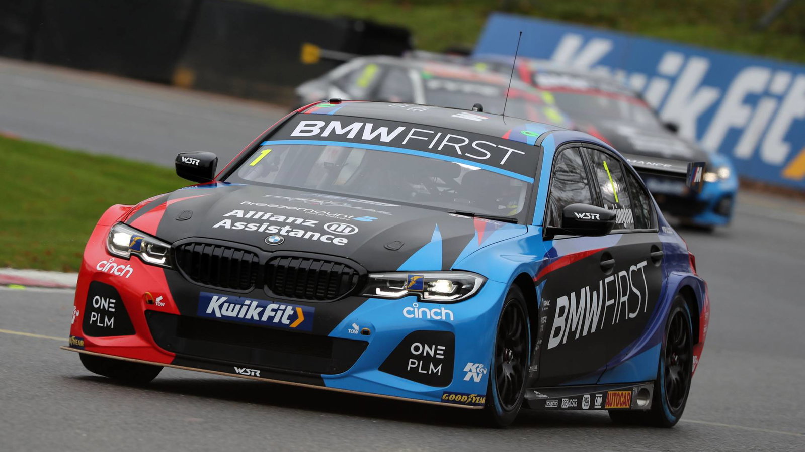 iColin Turkington (GBR) - Team BMW BMW 330i M Sport 