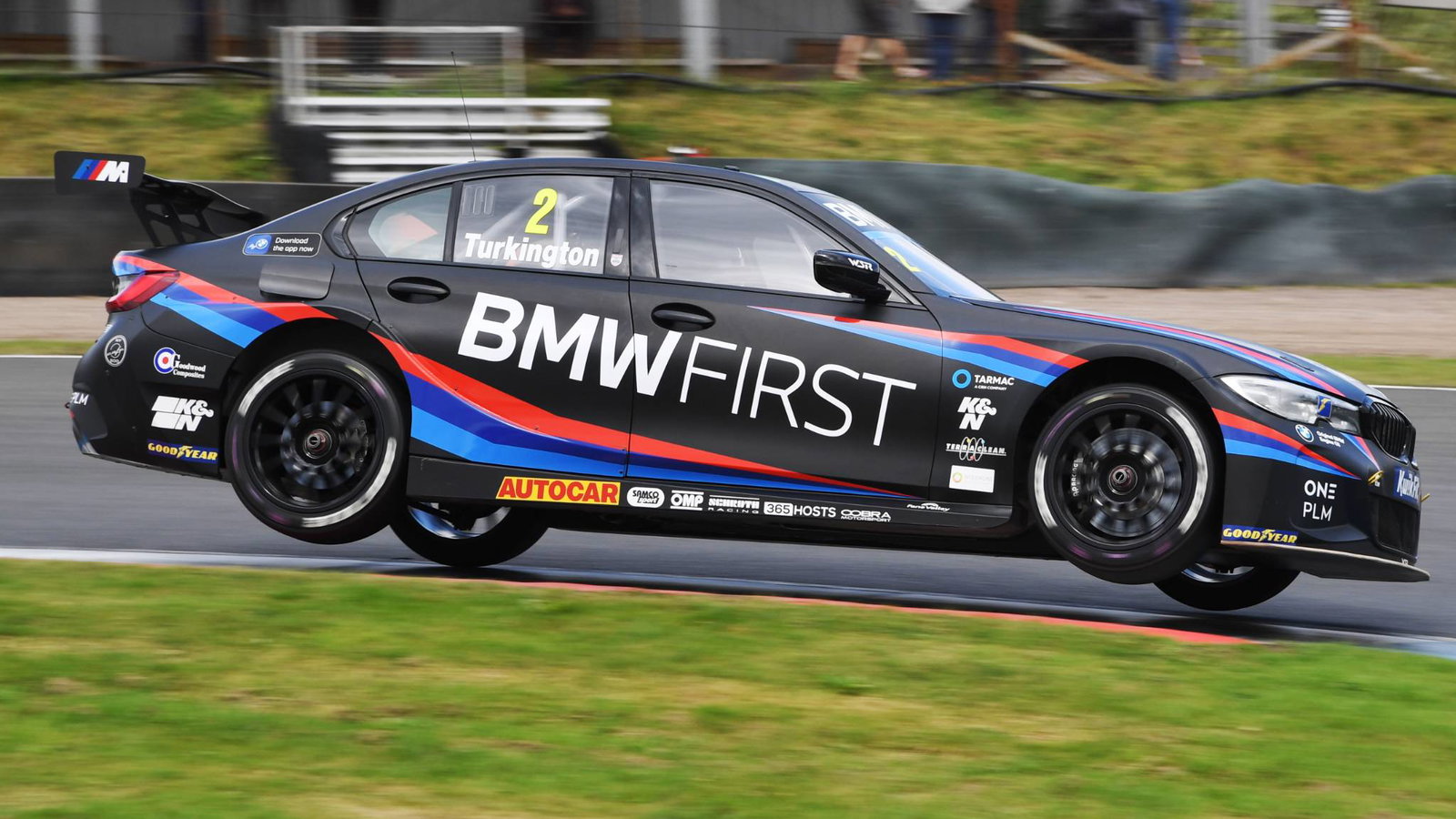 iColin Turkington (GBR) - Team BMW BMW 330i M Sport 