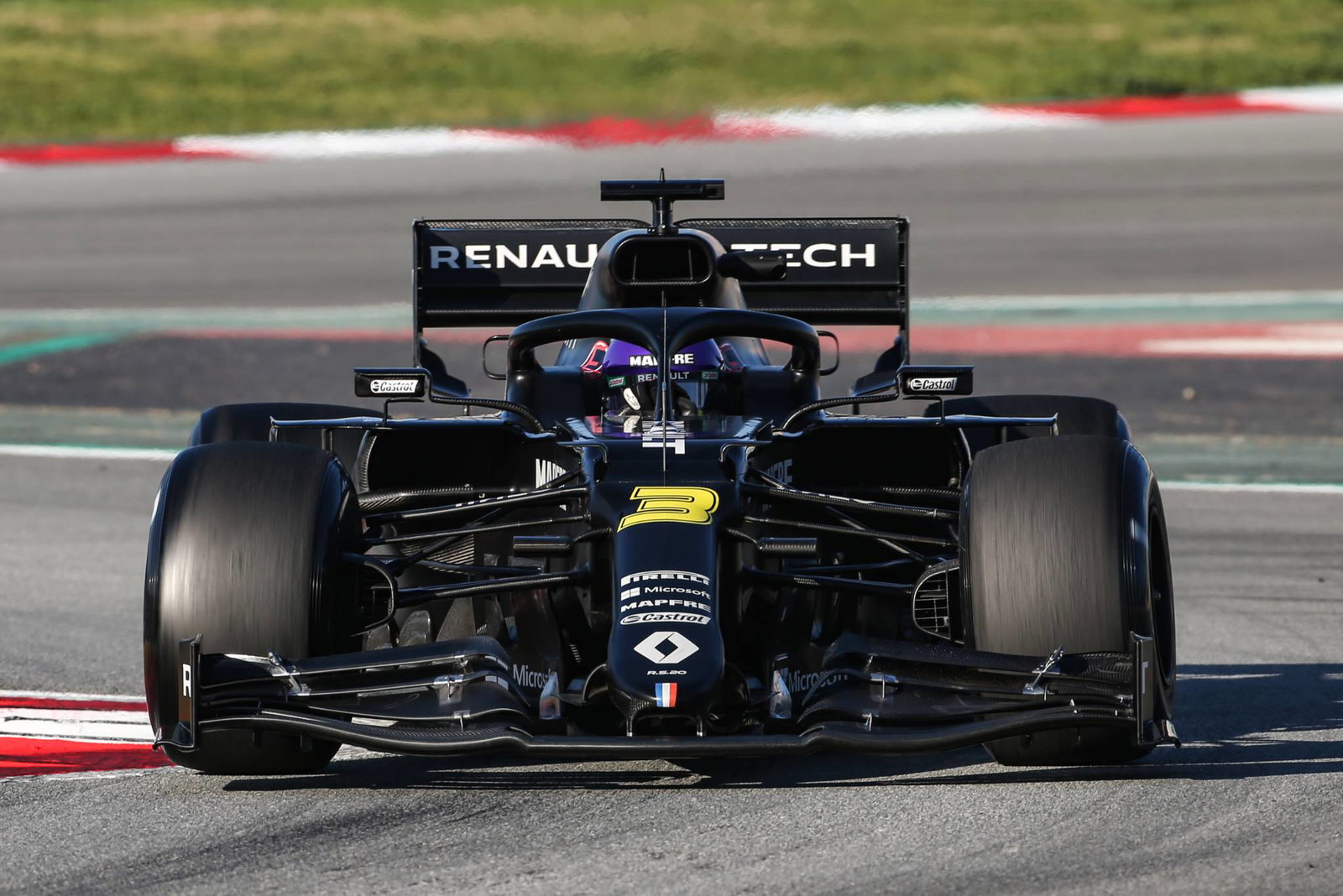 Ricciardo mengirim Renault ke puncak saat kecepatan pengujian F1 meningkat pada hari terakhir