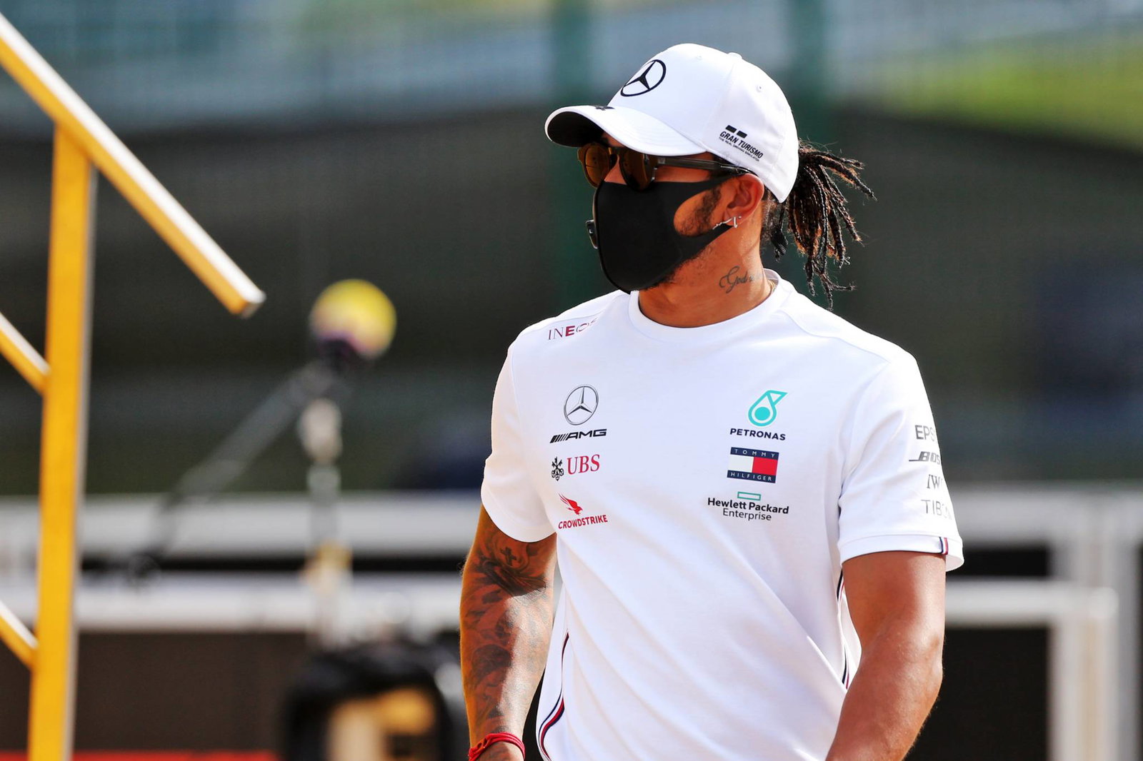 Vettel plays down 