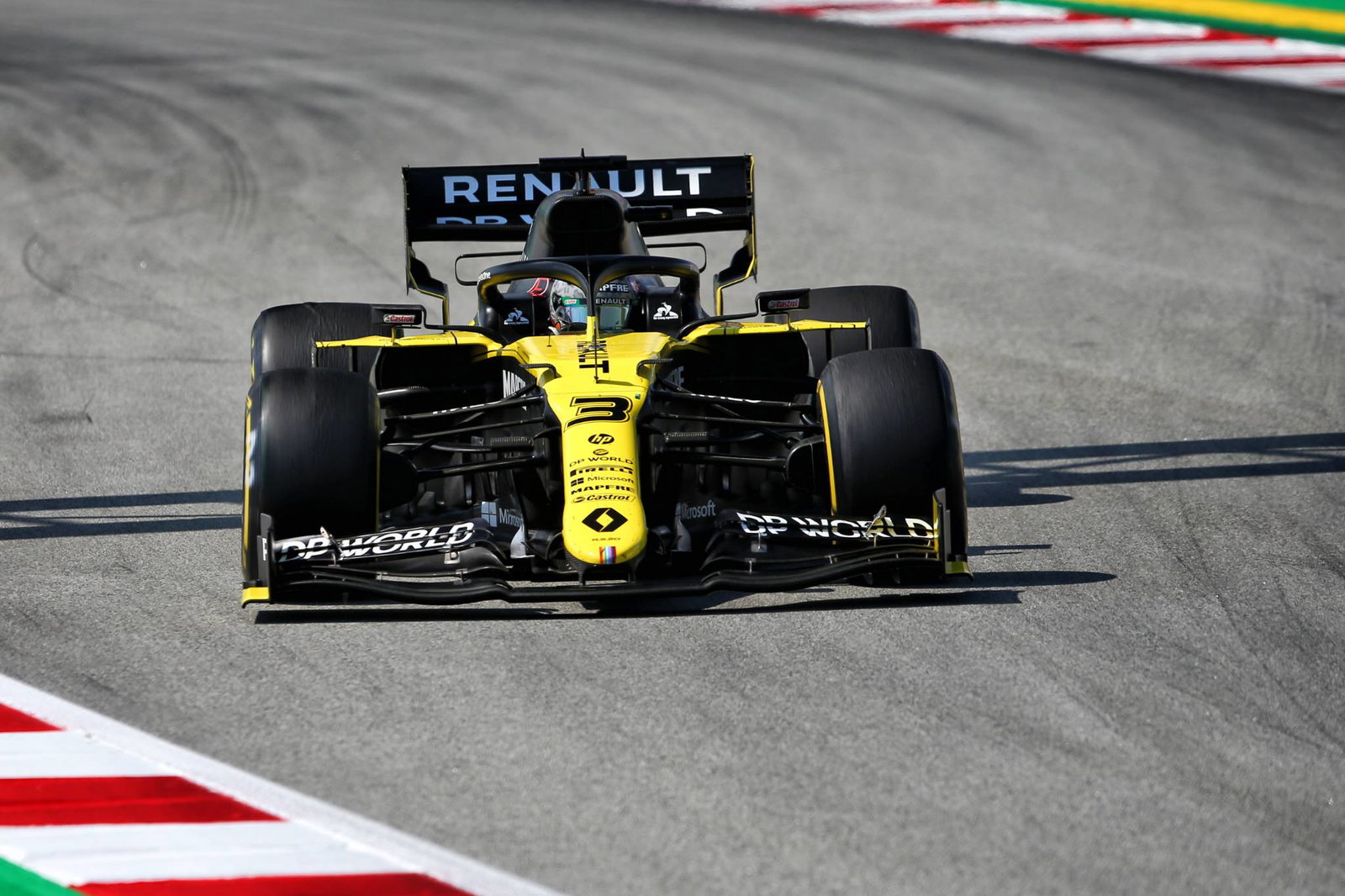 Williams secures F1 future with sale to private investment firm
