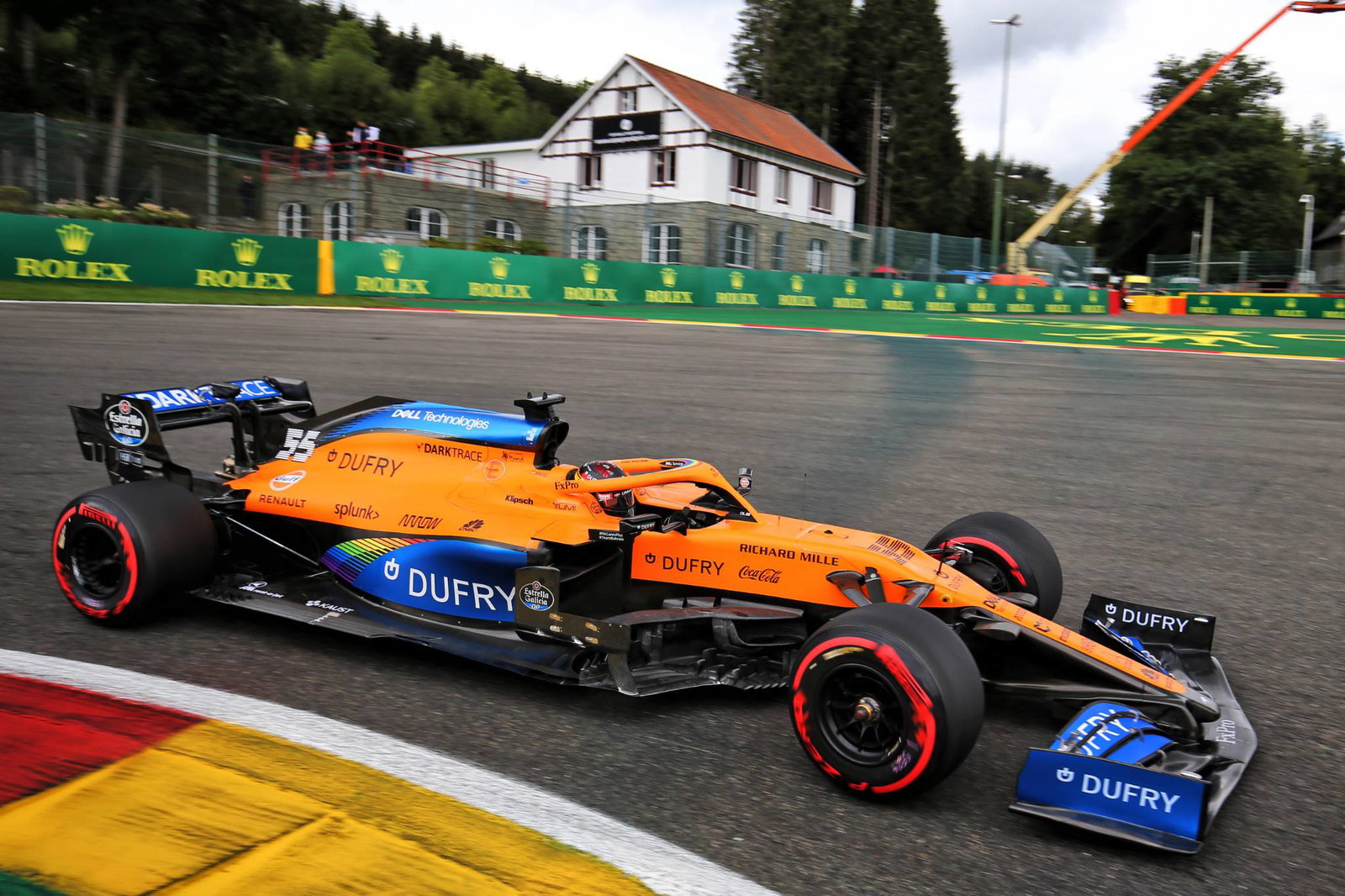 Carlos Sainz finding run of back luck in F1 “difficult to digest”