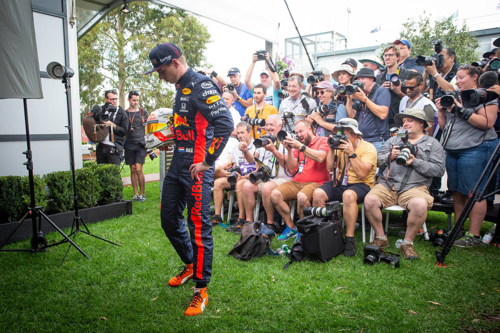 Williams backs F1's management amid “incredibly difficult situation”