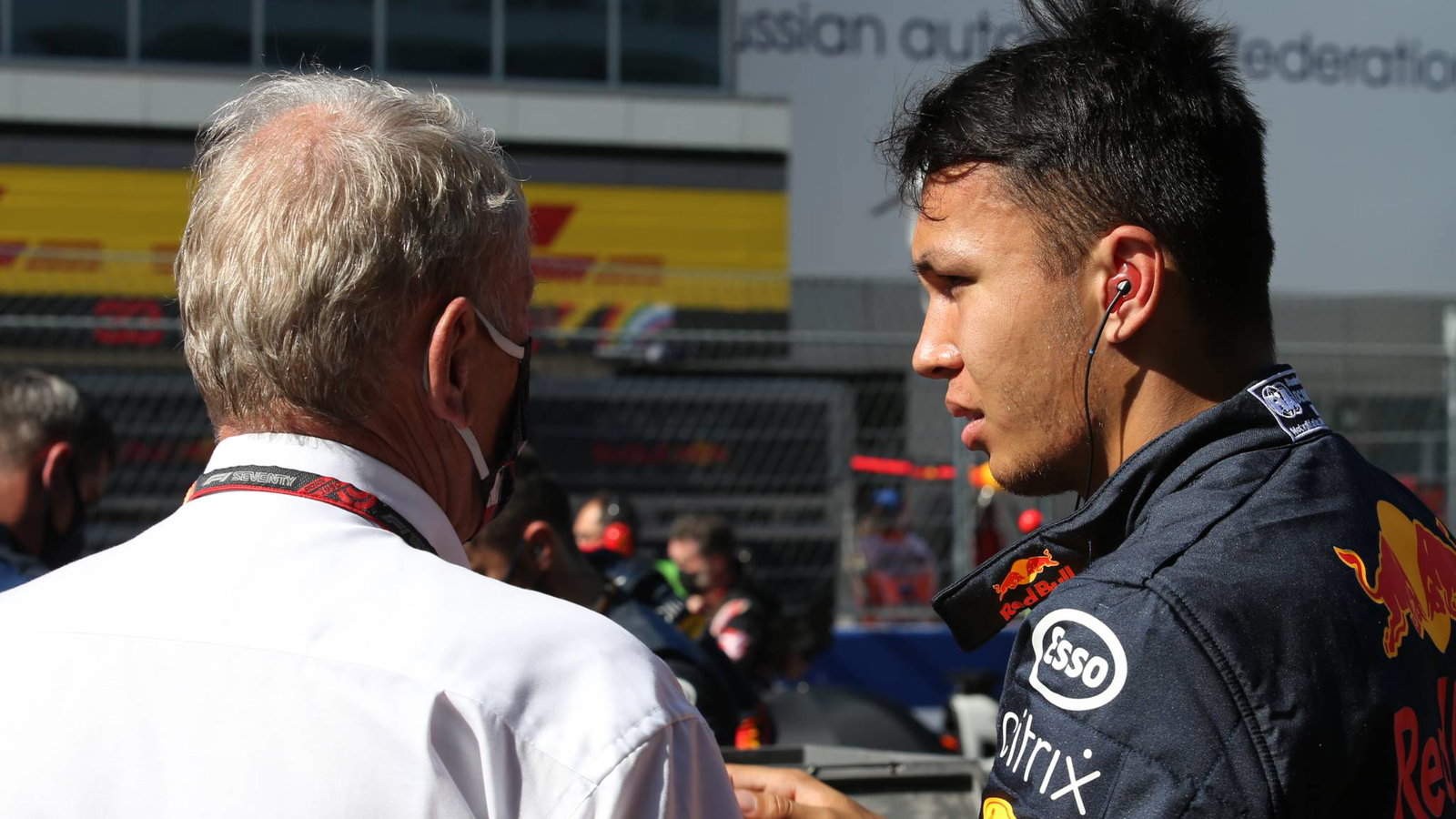 Alexander Albon (THA) Red Bull Racing RB16.