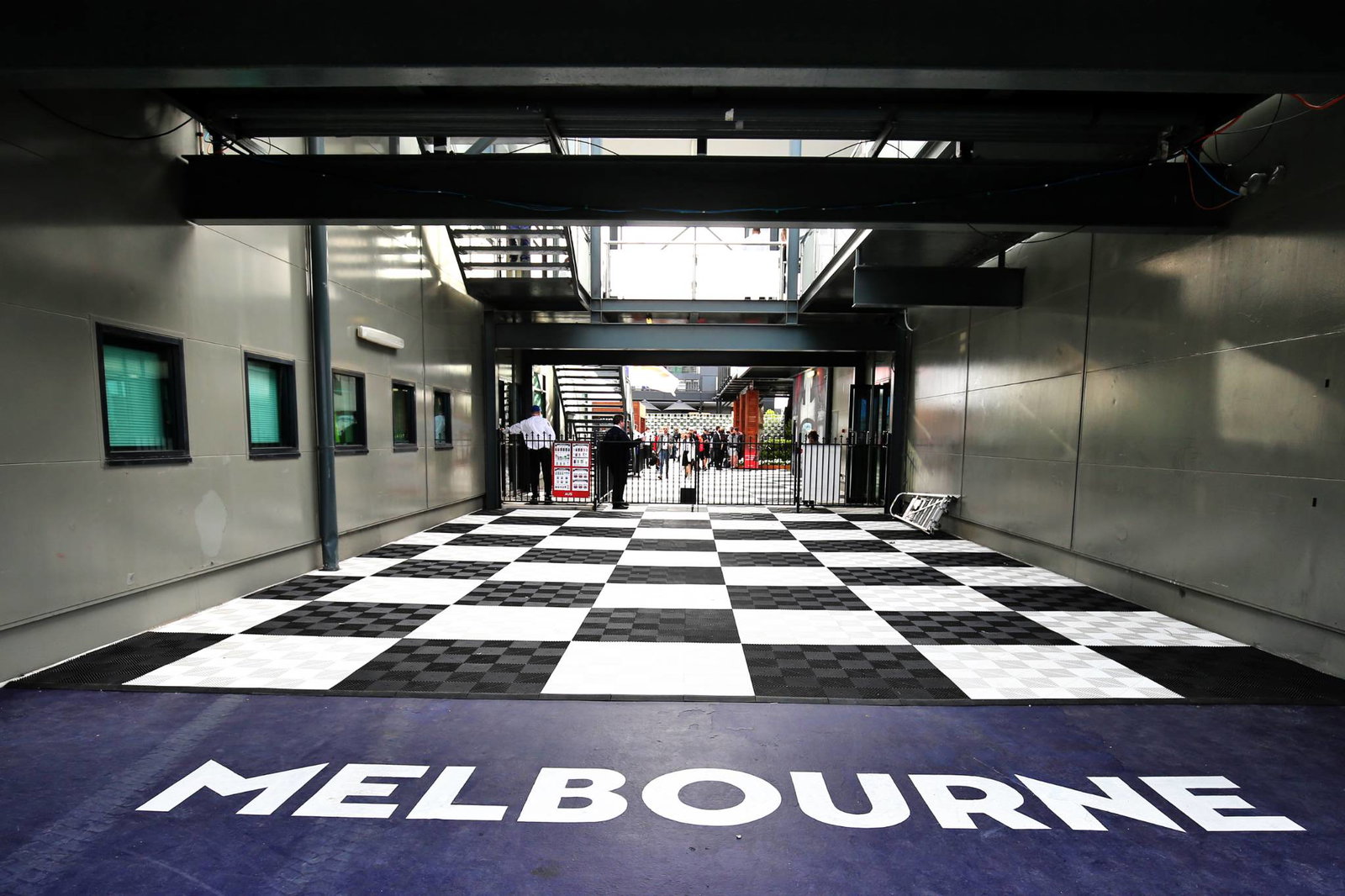 Lewis Hamilton says cancelling F1's Australian GP 