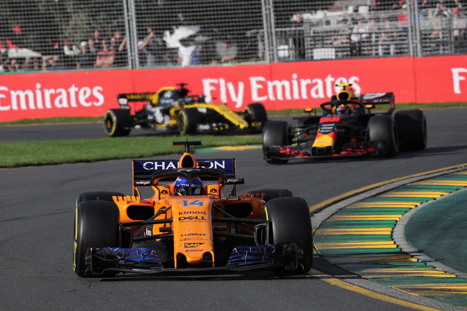 Kimi Raikkonen ditinggalkan dalam kegelapan oleh Ferrari F1 atas strategi Vettel di Australia
