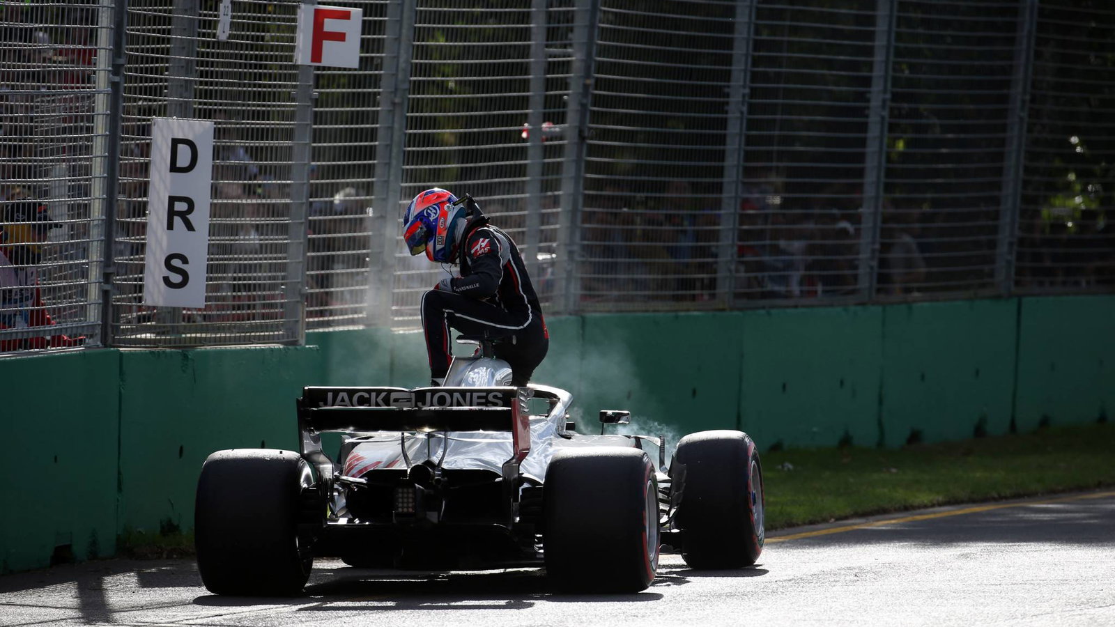Lebih banyak latihan akan menyembuhkan celaka pit-stop - Steiner