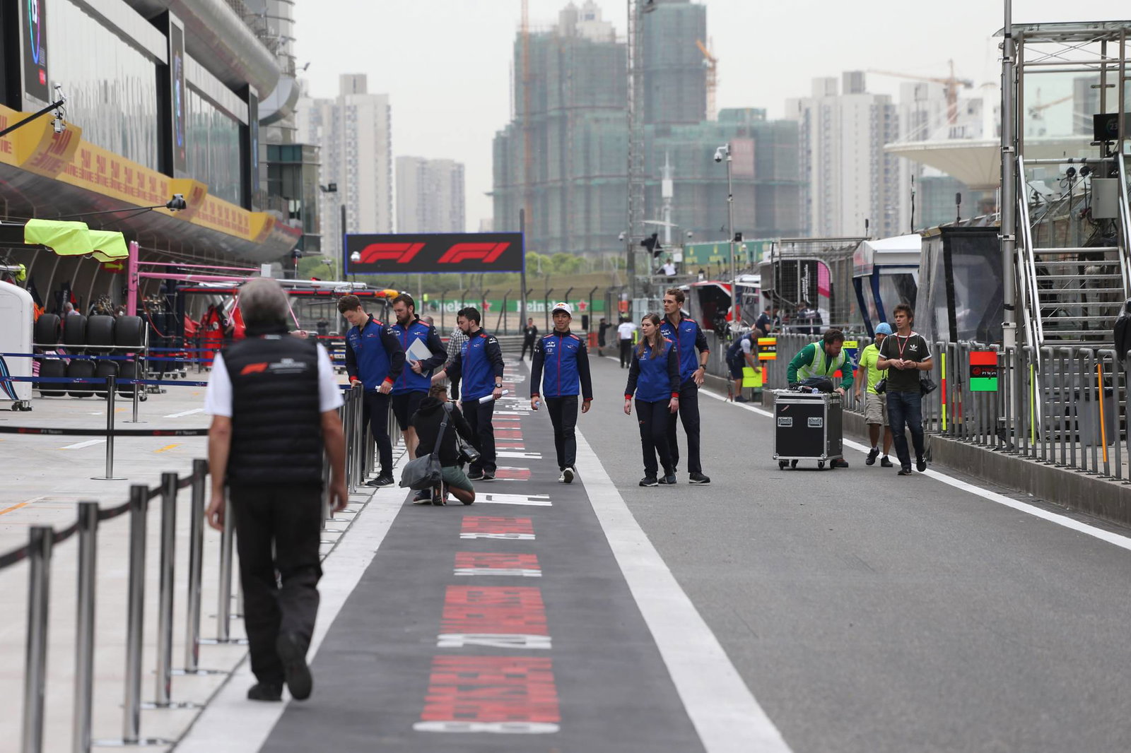 Kate Walker: The story behind F1's gender pay gap