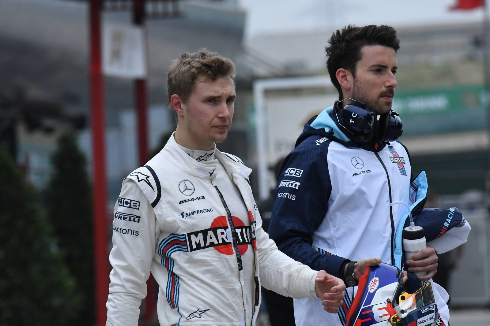 Renault hands Aitken F1 test shot in Spain