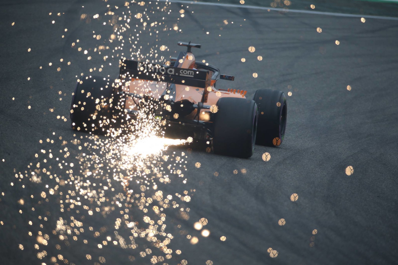 Ferrari opts for aggressive tyre picks for Azerbaijan Grand Prix