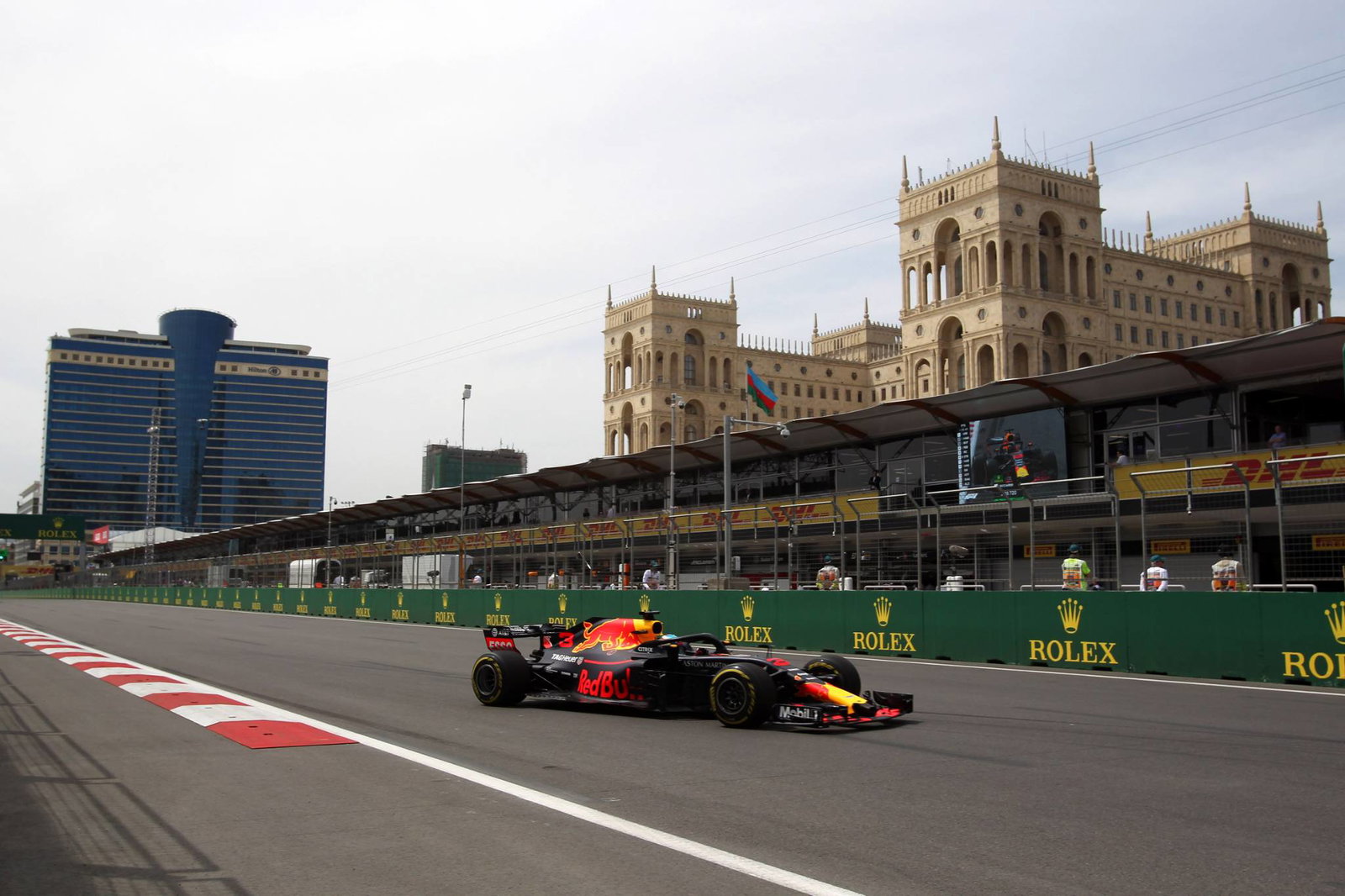 Azerbaijan Grand Prix FP2 - Seperti yang terjadi