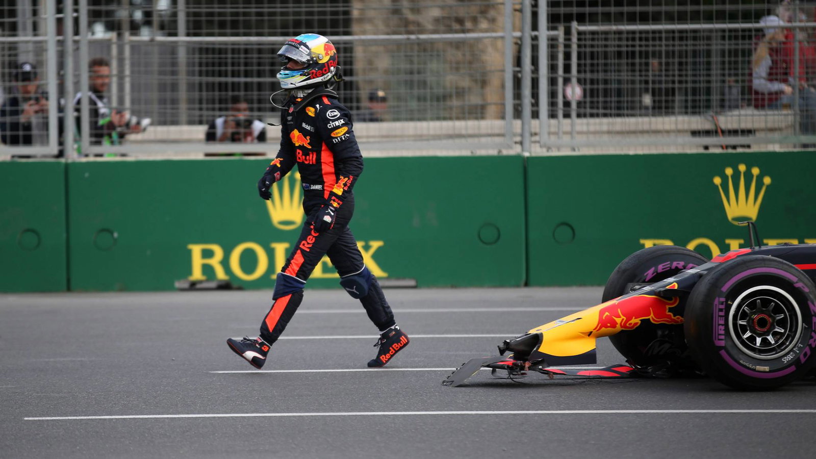 Verstappen dan Ricciardo akan meminta maaf kepada pabrik F1 Red Bull - Horner