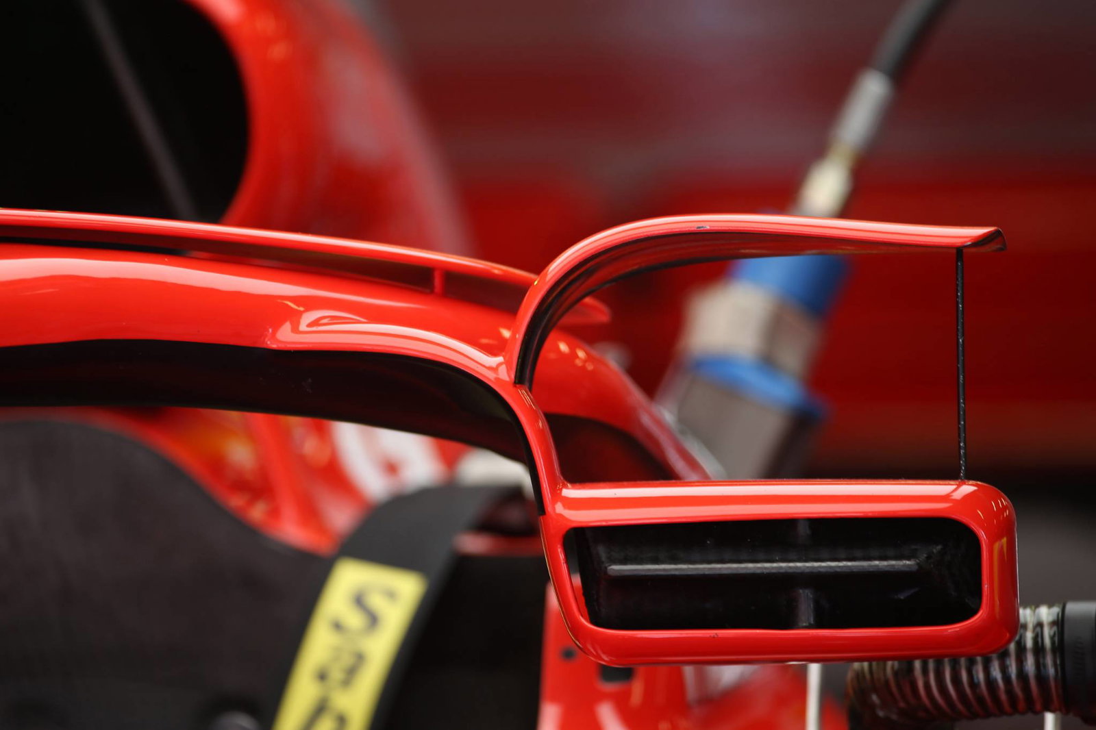 Lewis Hamilton: Mercedes sacrificing performance for reliability